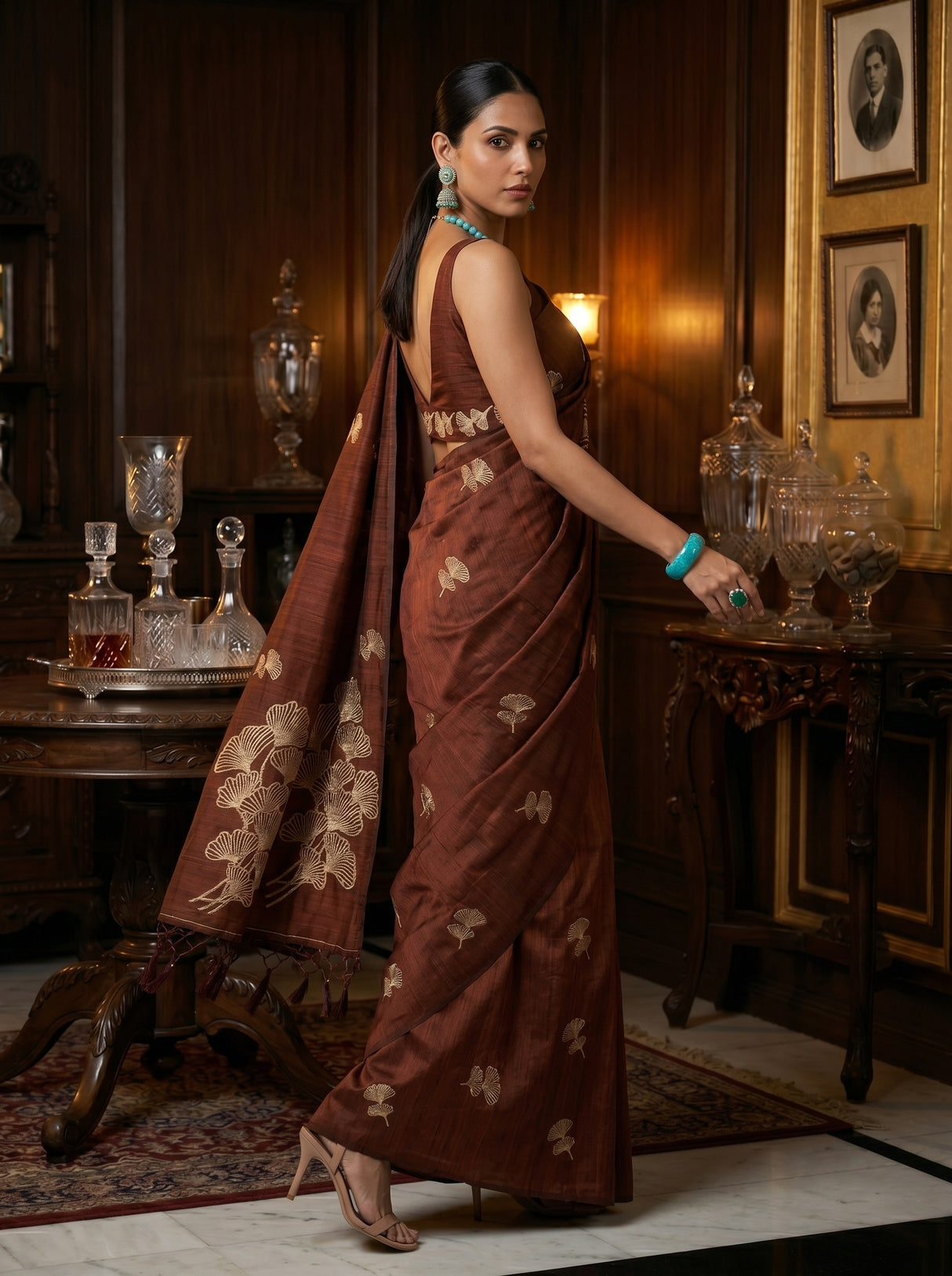 MIMOSA Saree Saree — pose 9 styling detail