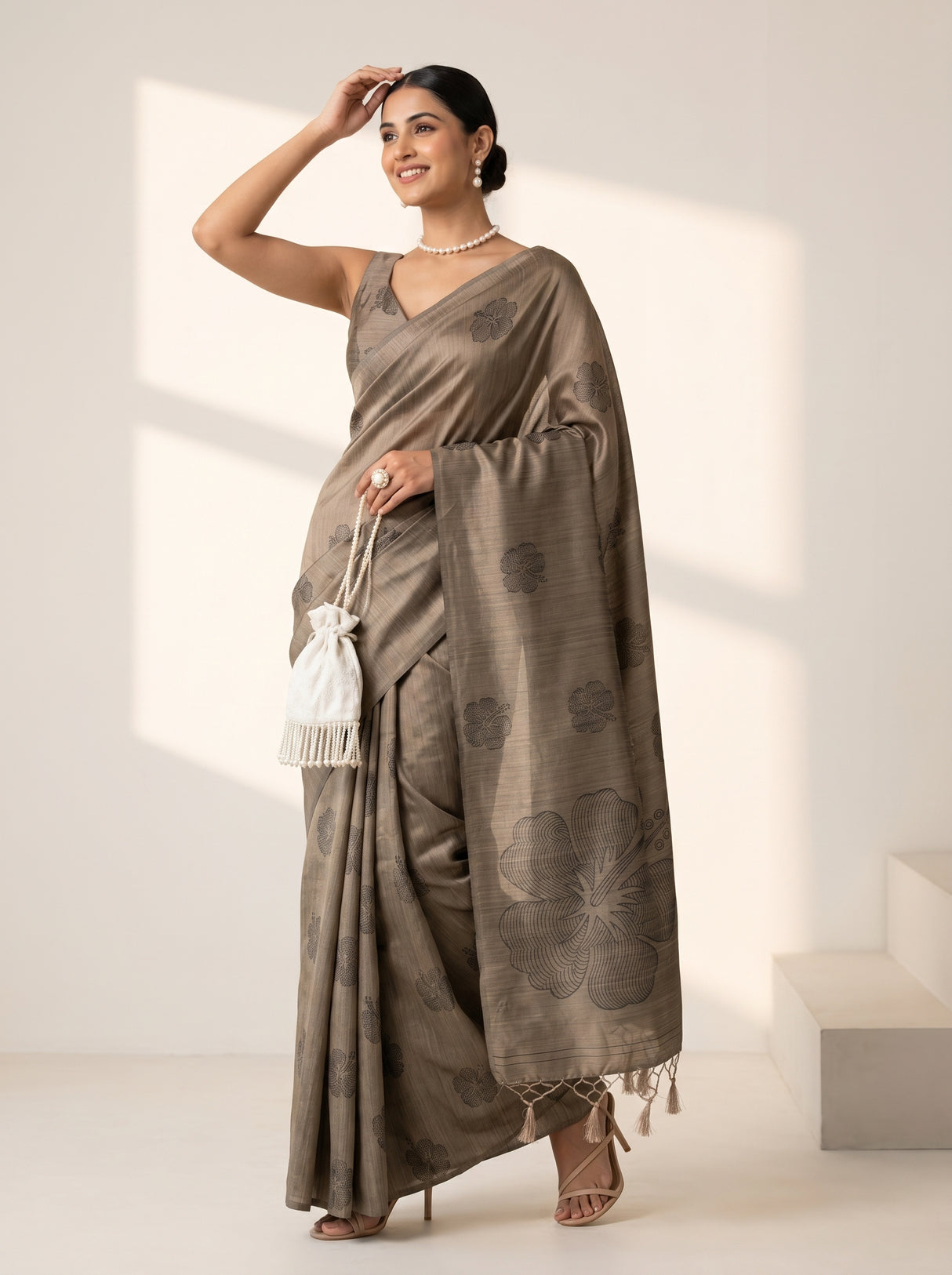 MIMOSA Saree Saree — pose 5 styling detail