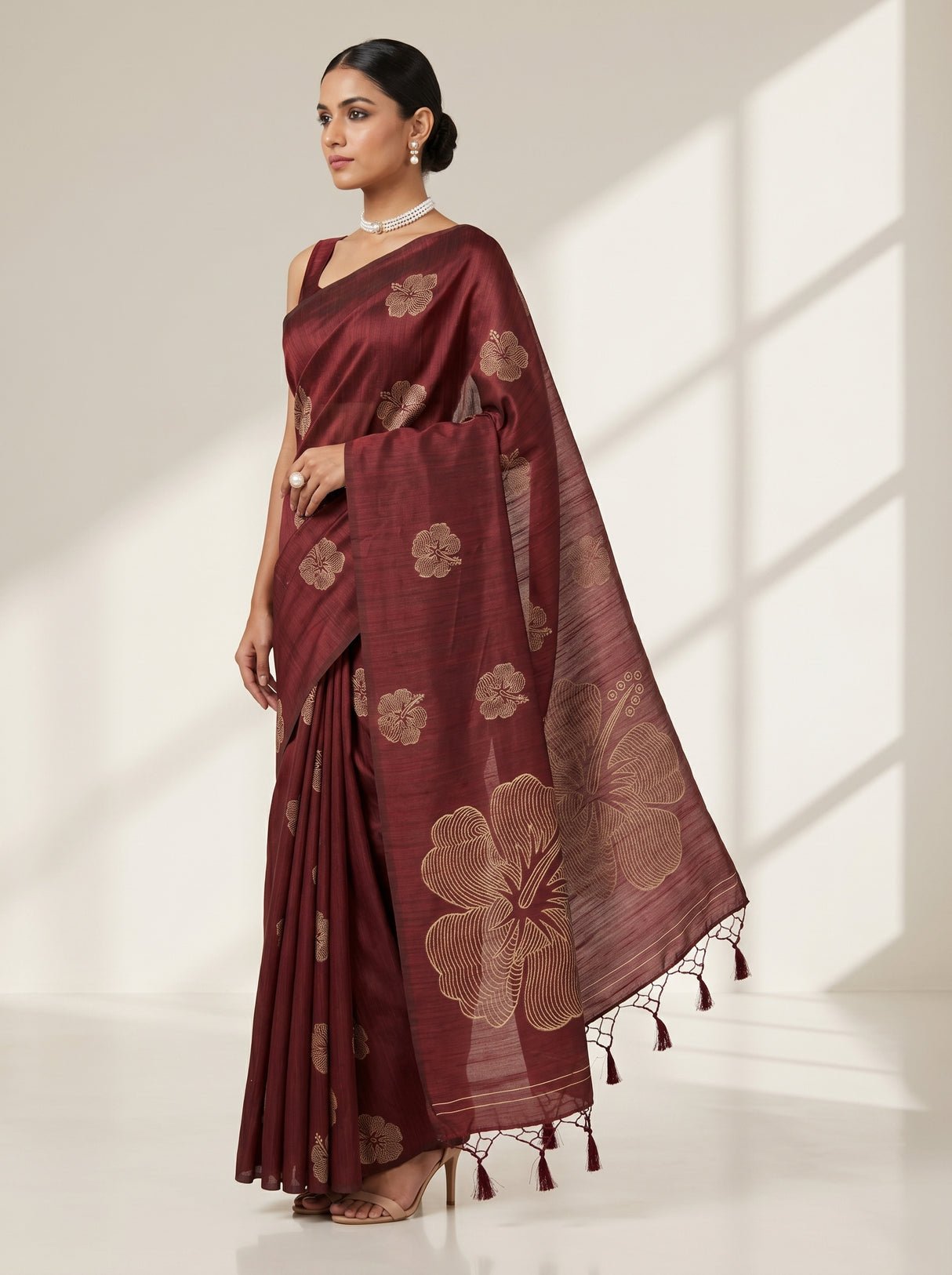 MIMOSA Saree Saree — pose 3 styling detail