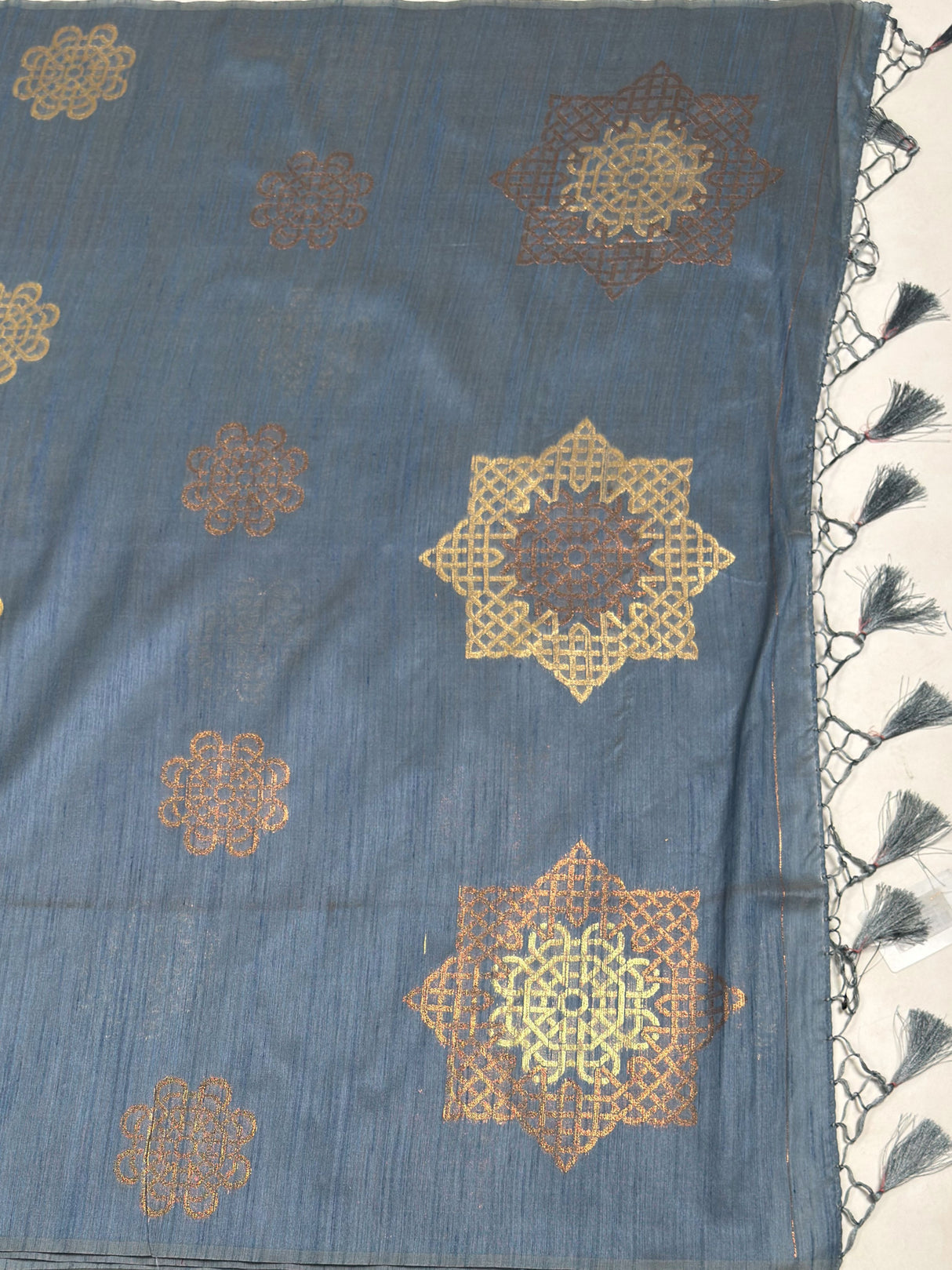 MIMOSA Saree Saree — pallu and zari work detail