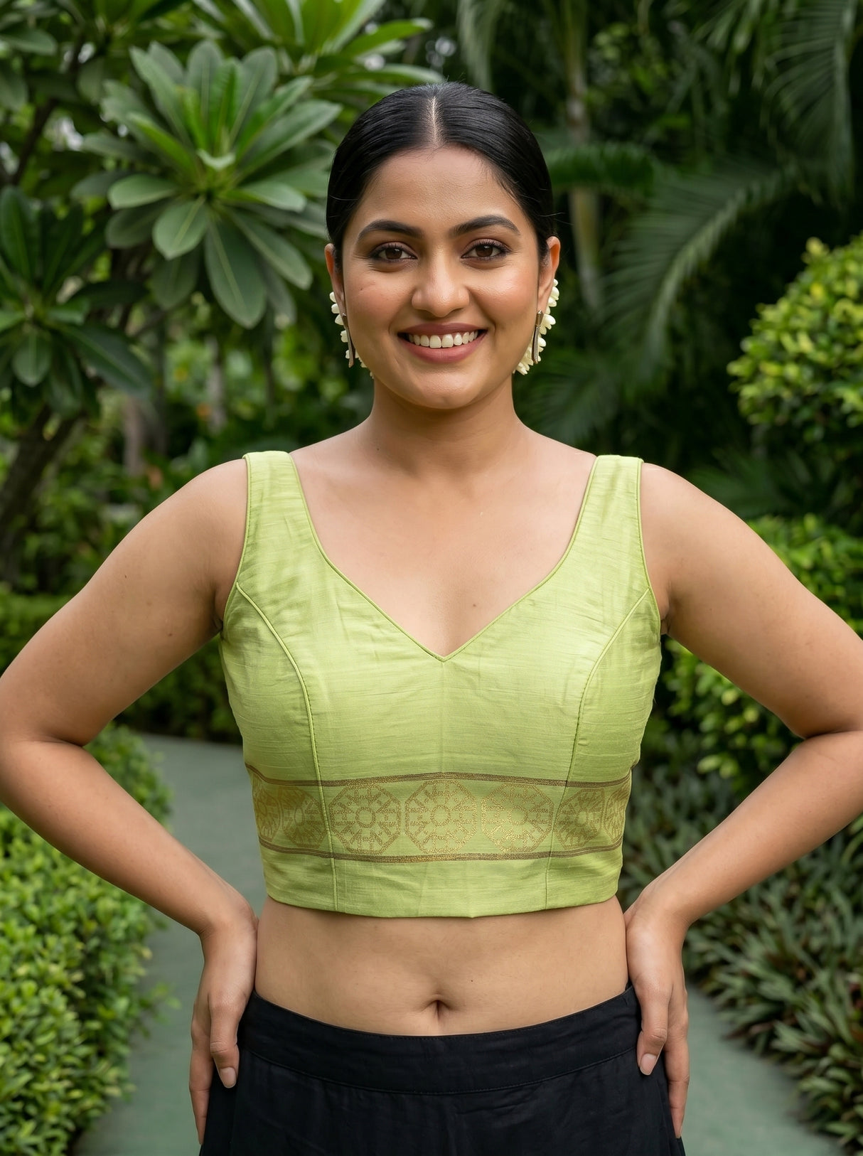 MIMOSA Saree Saree — blouse close-up
