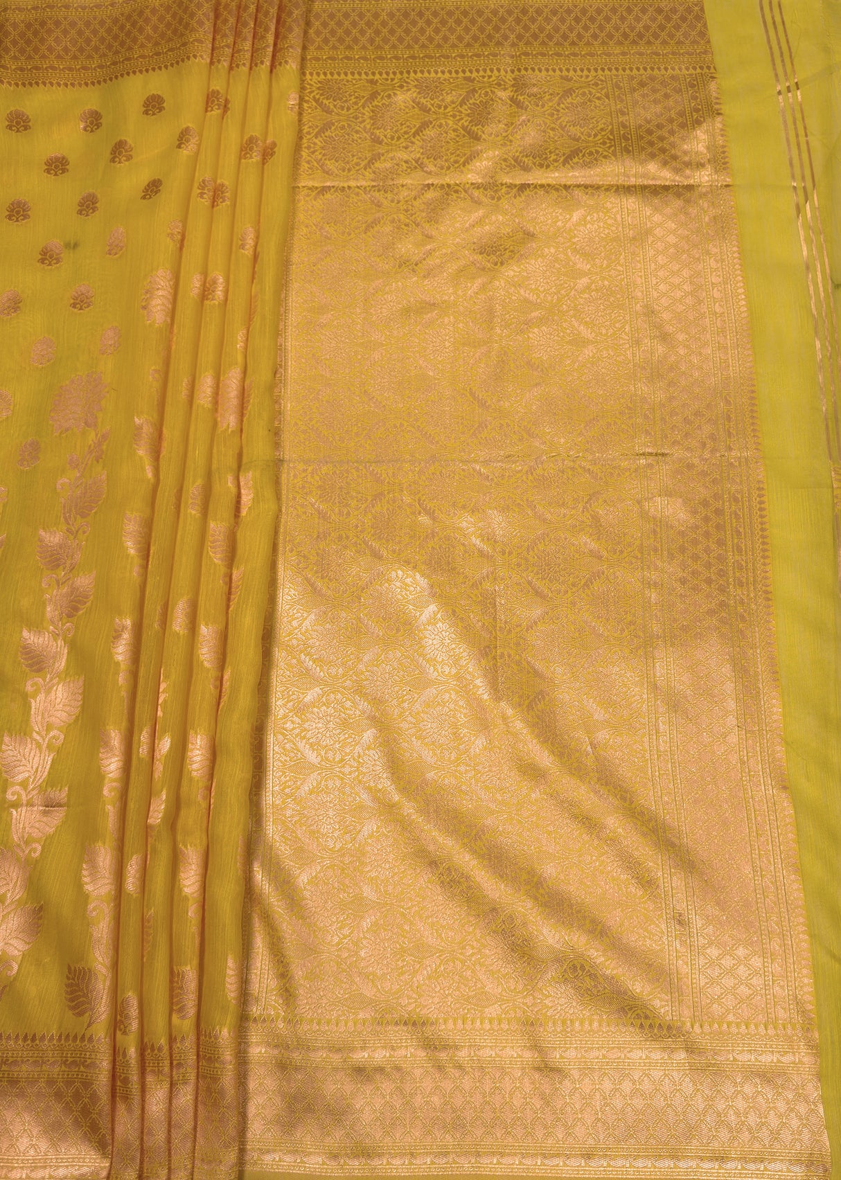 MIMOSA Gold Banarasi Linen Saree β pallu and zari work detail