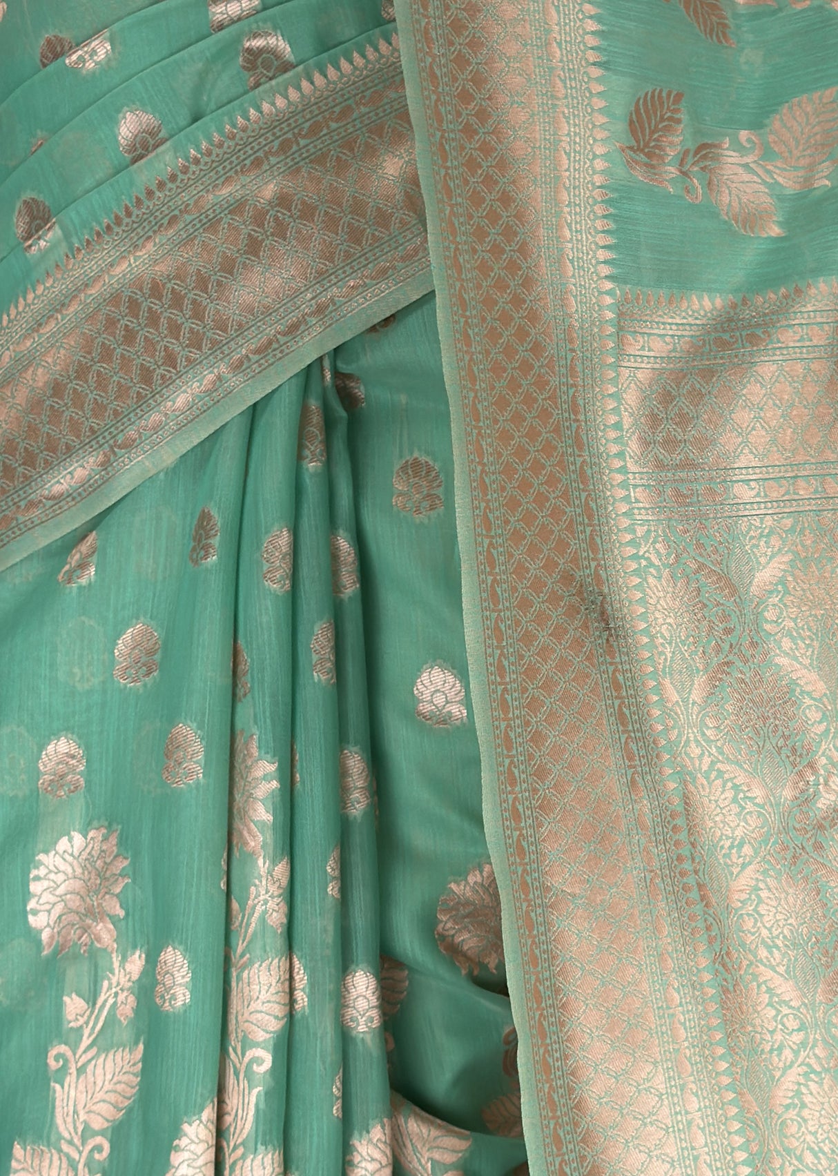MIMOSA Rama Banarasi Linen Saree β fleets shot full lifestyle