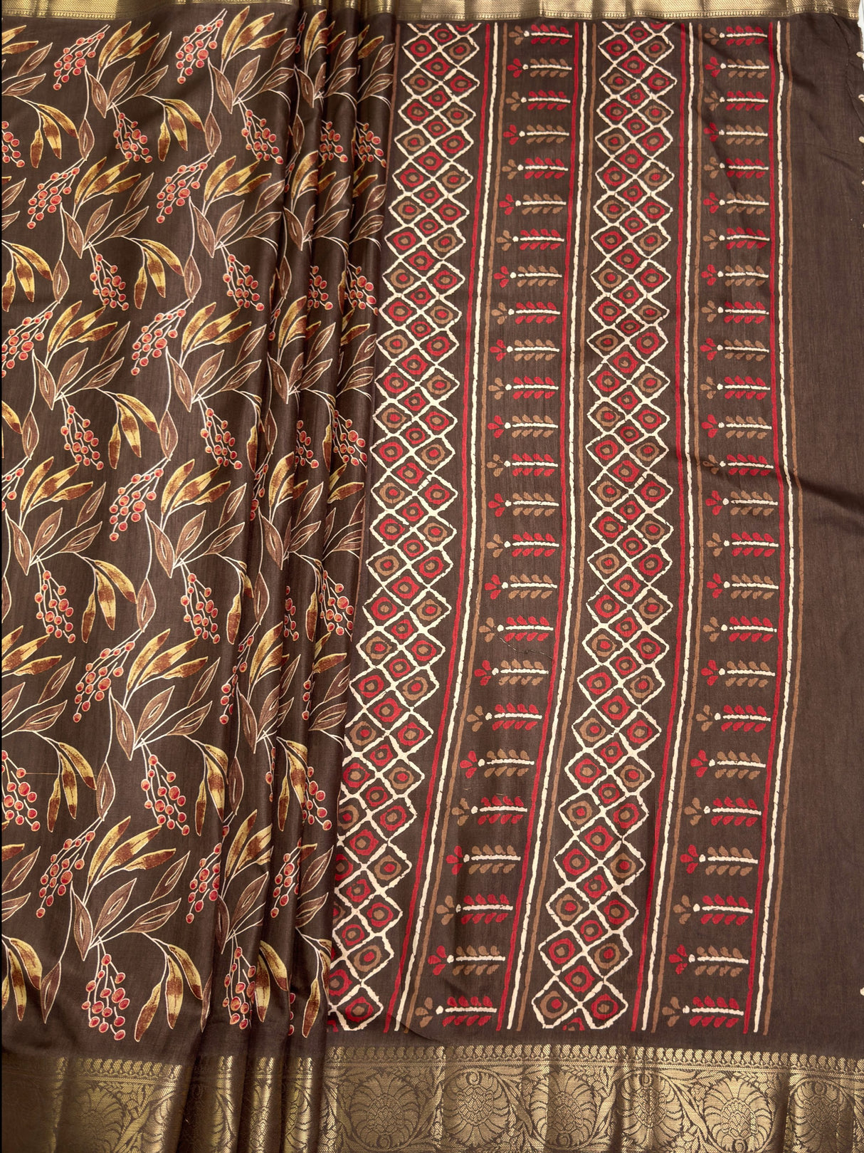 MIMOSA Saree Saree — pallu and zari work detail