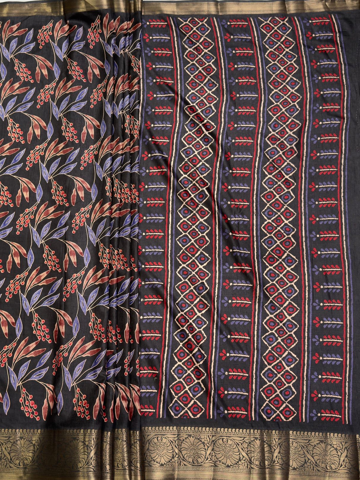 MIMOSA Saree Saree — pallu and zari work detail