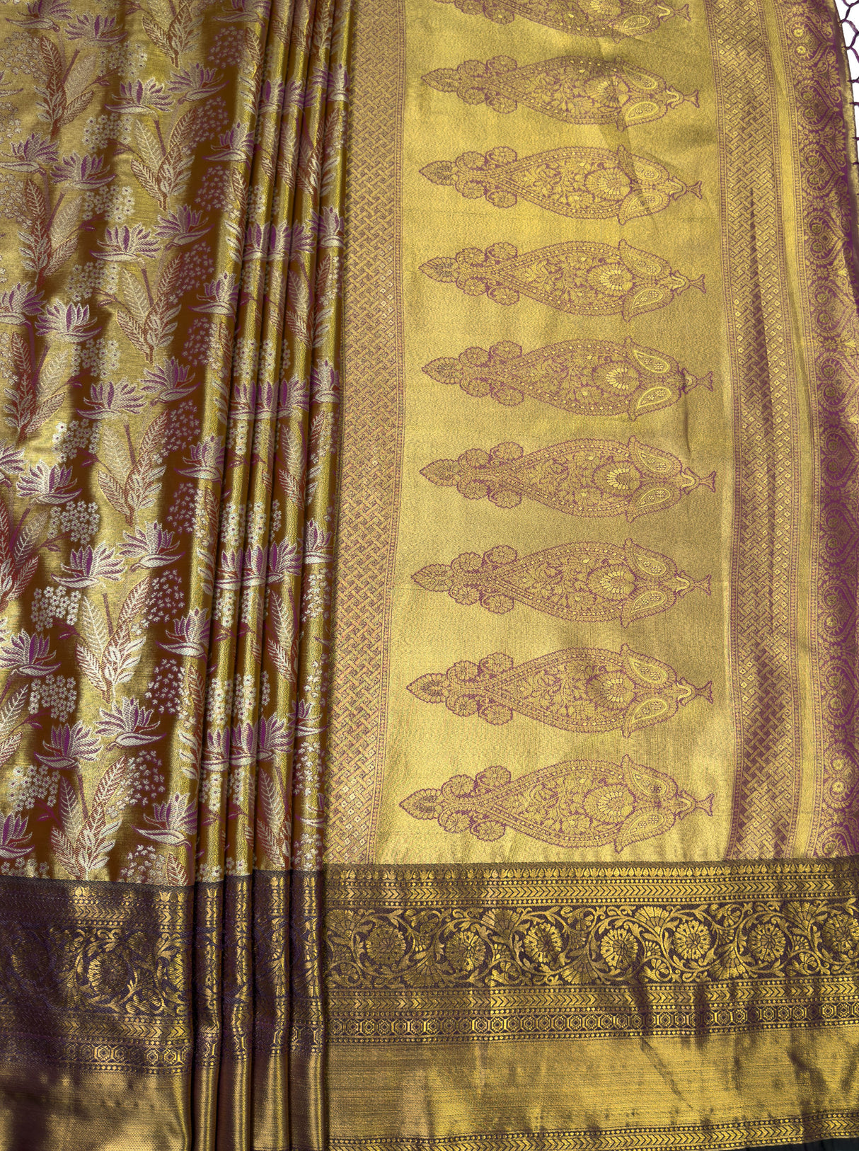 MIMOSA Maroon Kanjivaram Art Silk Saree β pallu and zari work detail