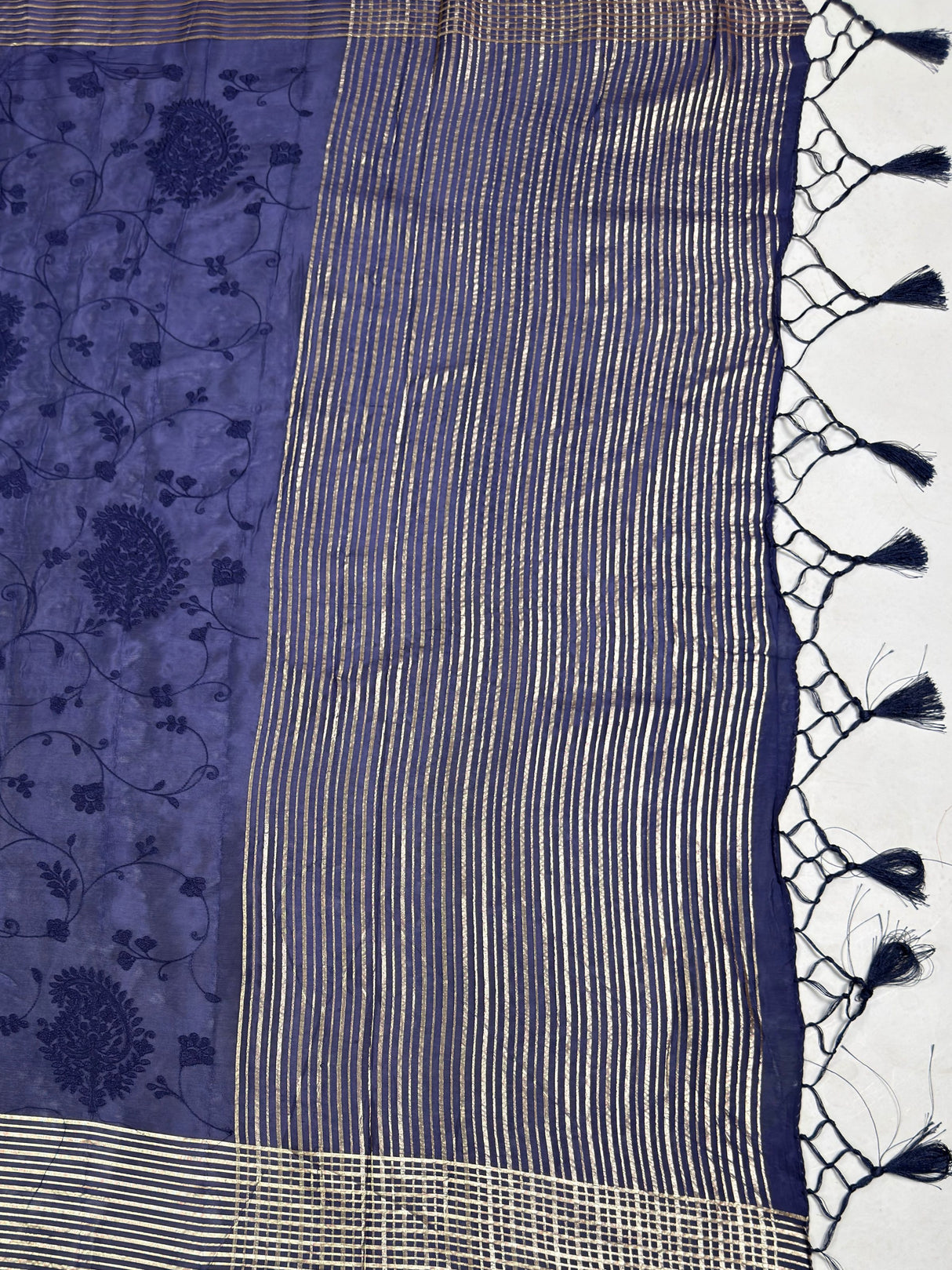 MIMOSA Navy Saree Saree — pallu and zari work detail
