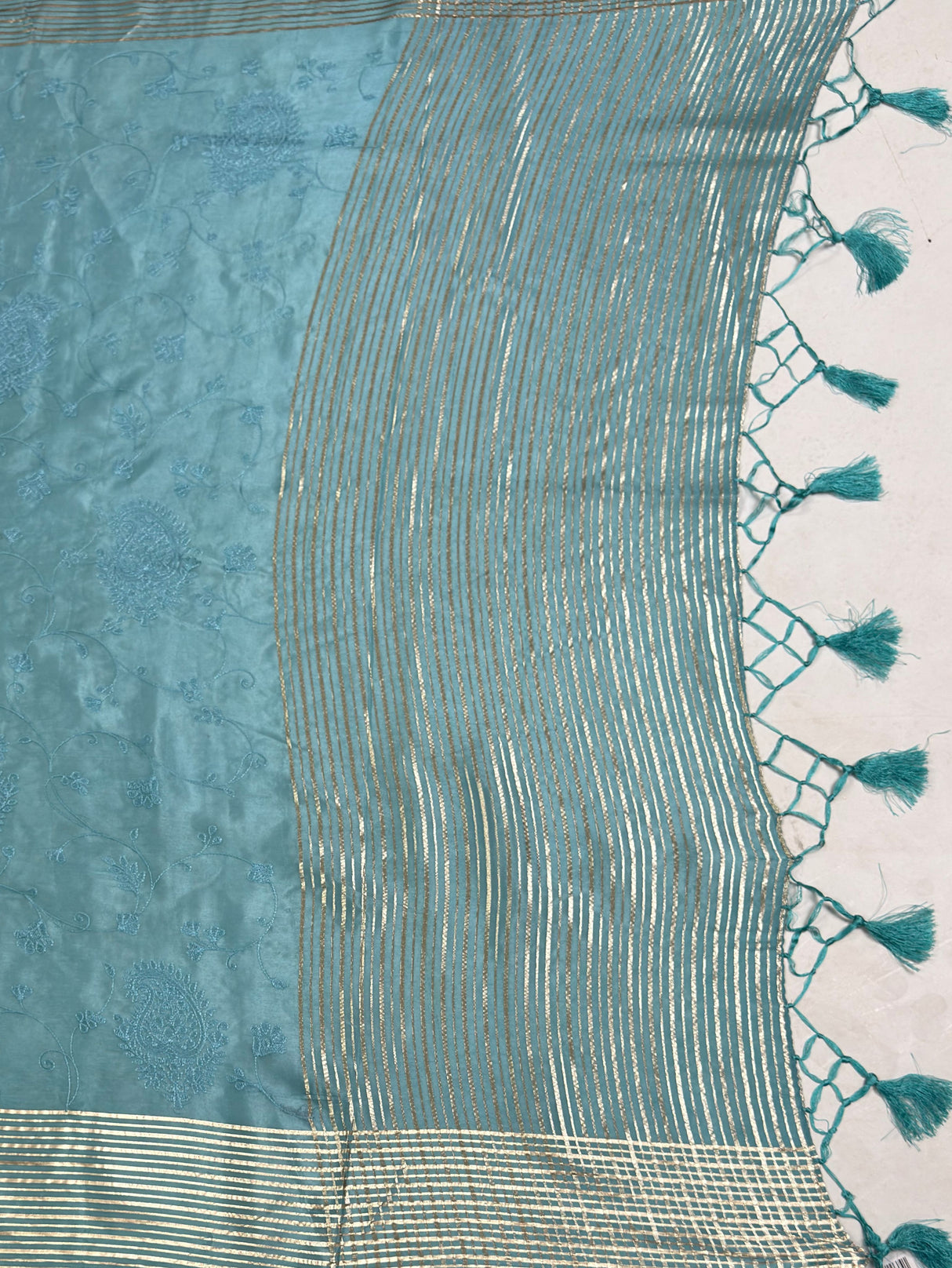 MIMOSA Sapphire Saree Saree — pallu and zari work detail