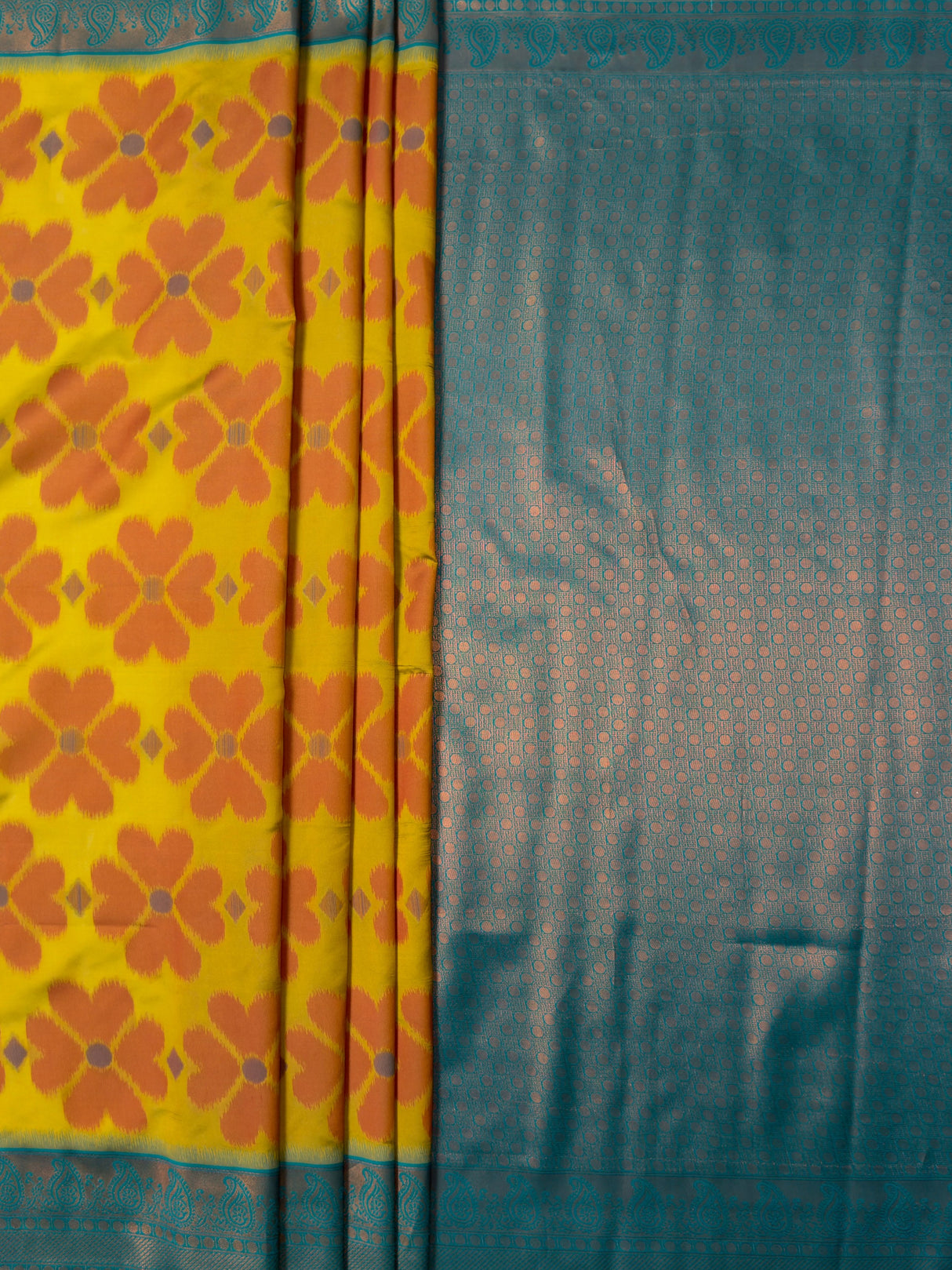 MIMOSA Olive Saree Saree — pallu and zari work detail