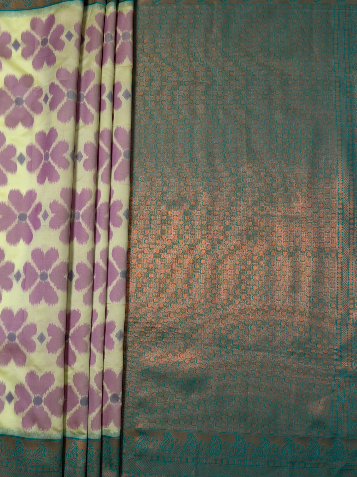 MIMOSA Pista Saree Saree — pallu and zari work detail