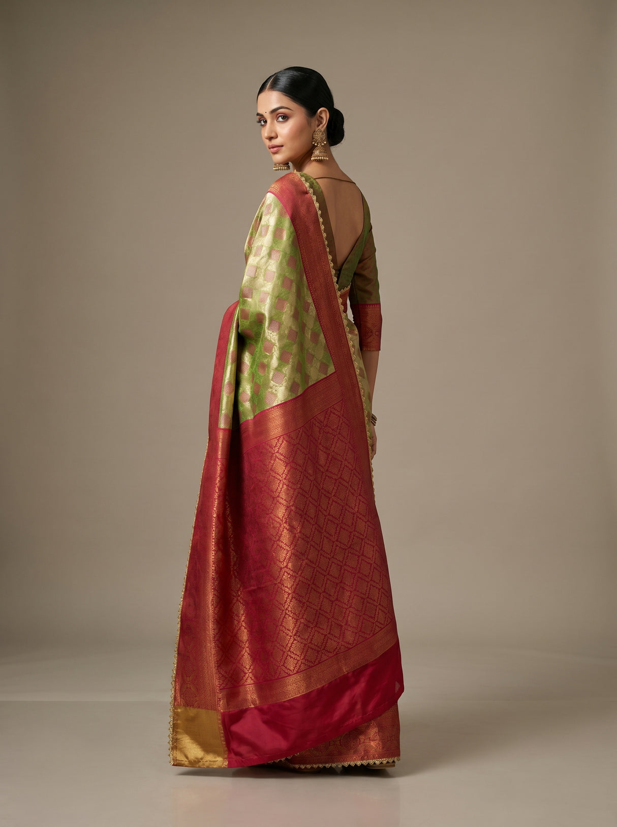 MIMOSA Olive Saree Saree β pose 9 styling detail