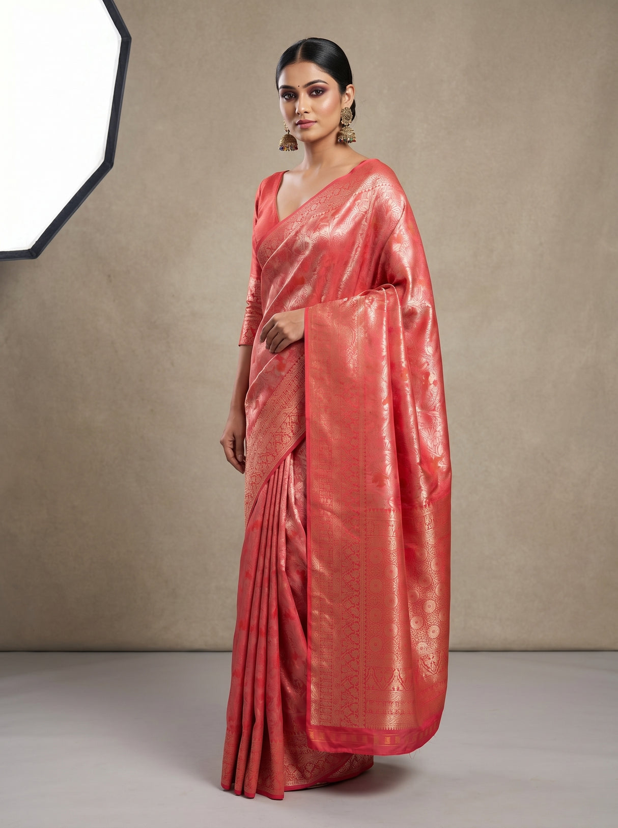 MIMOSA Saree Saree — pose 10 styling detail