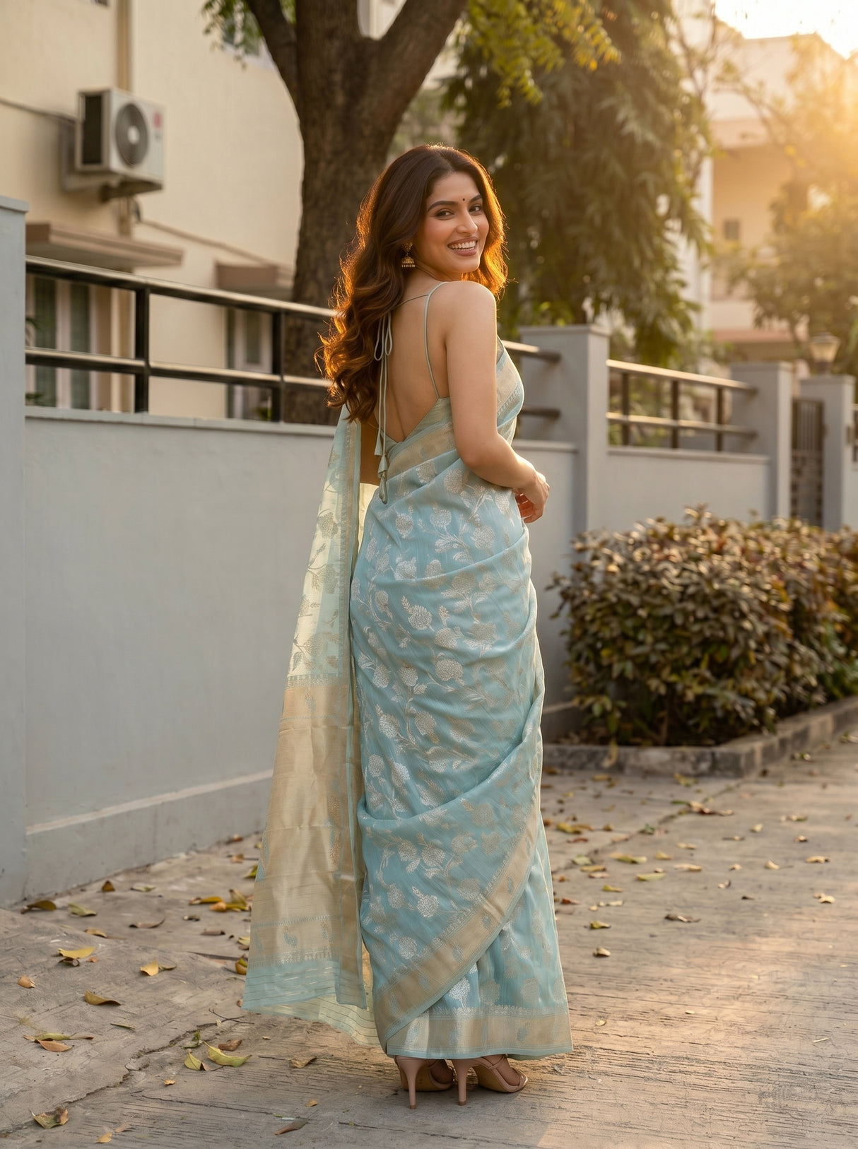 MIMOSA Saree Saree — pose 7 styling detail