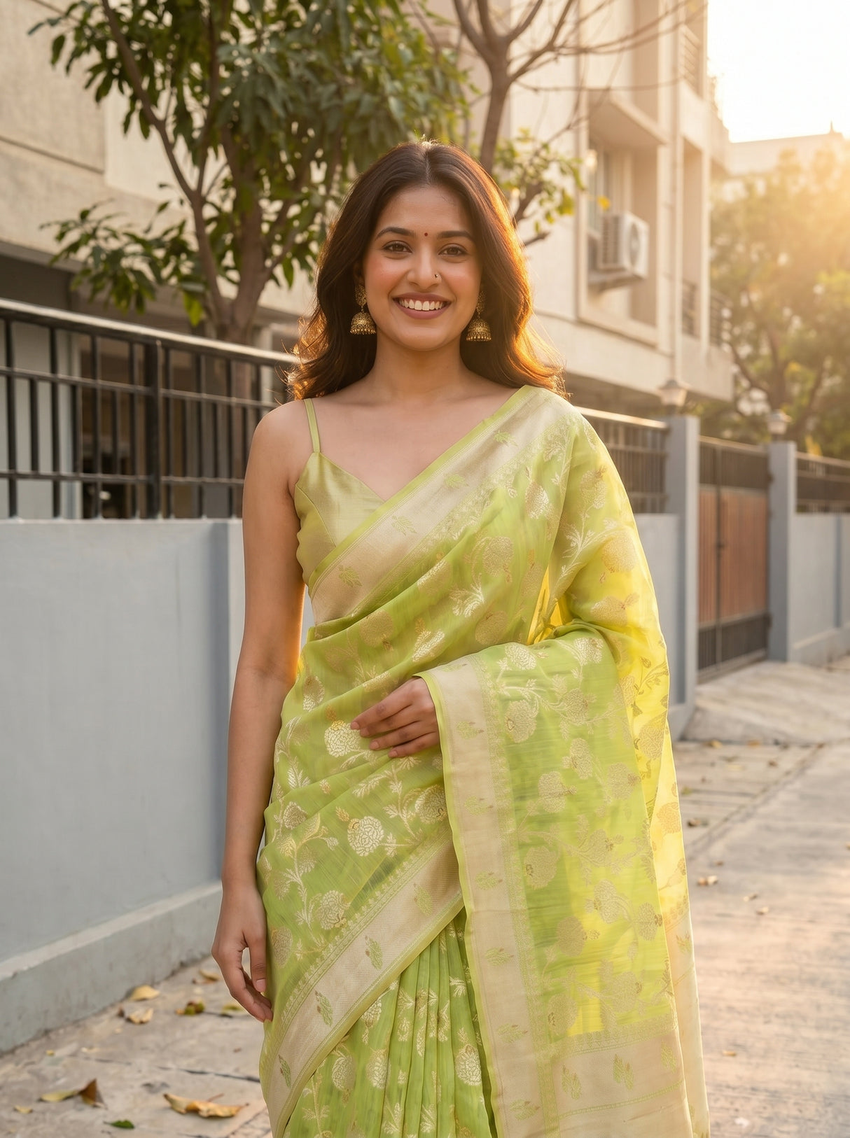 MIMOSA Saree Saree — pose 10 styling detail
