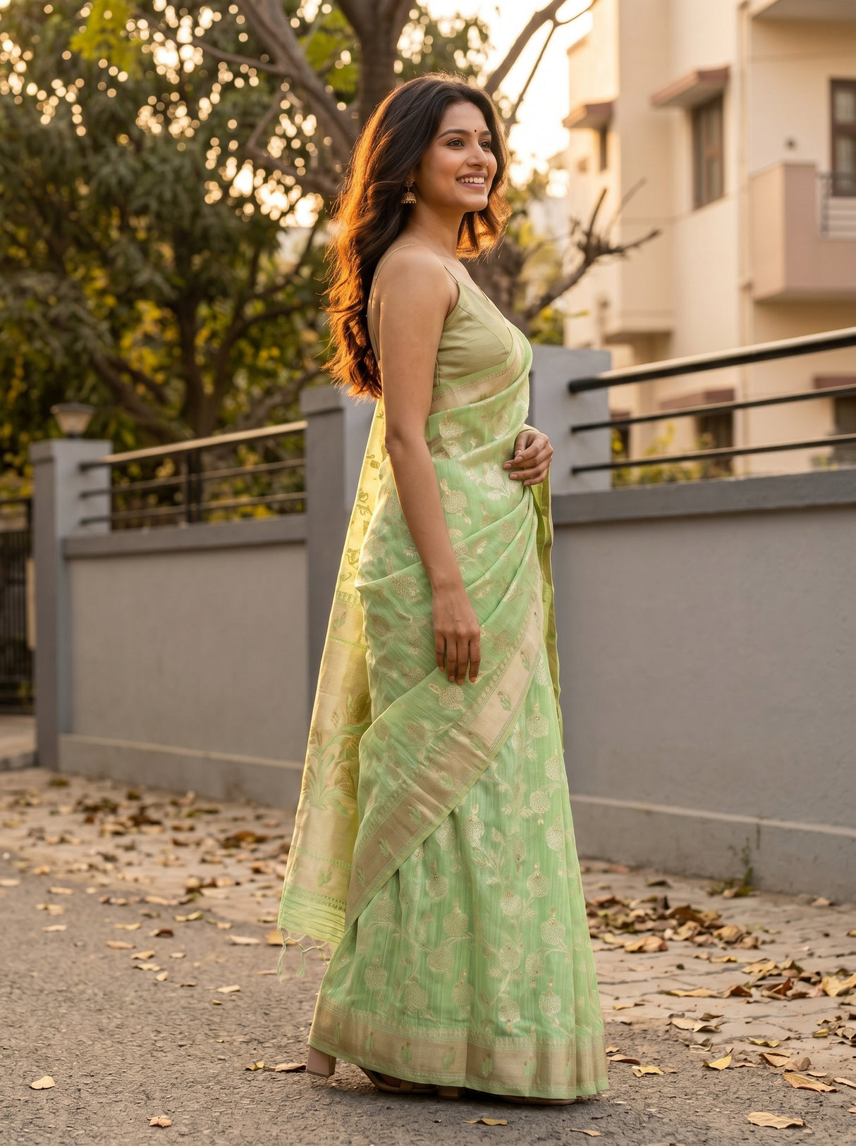 MIMOSA Saree Saree — pose 3 styling detail