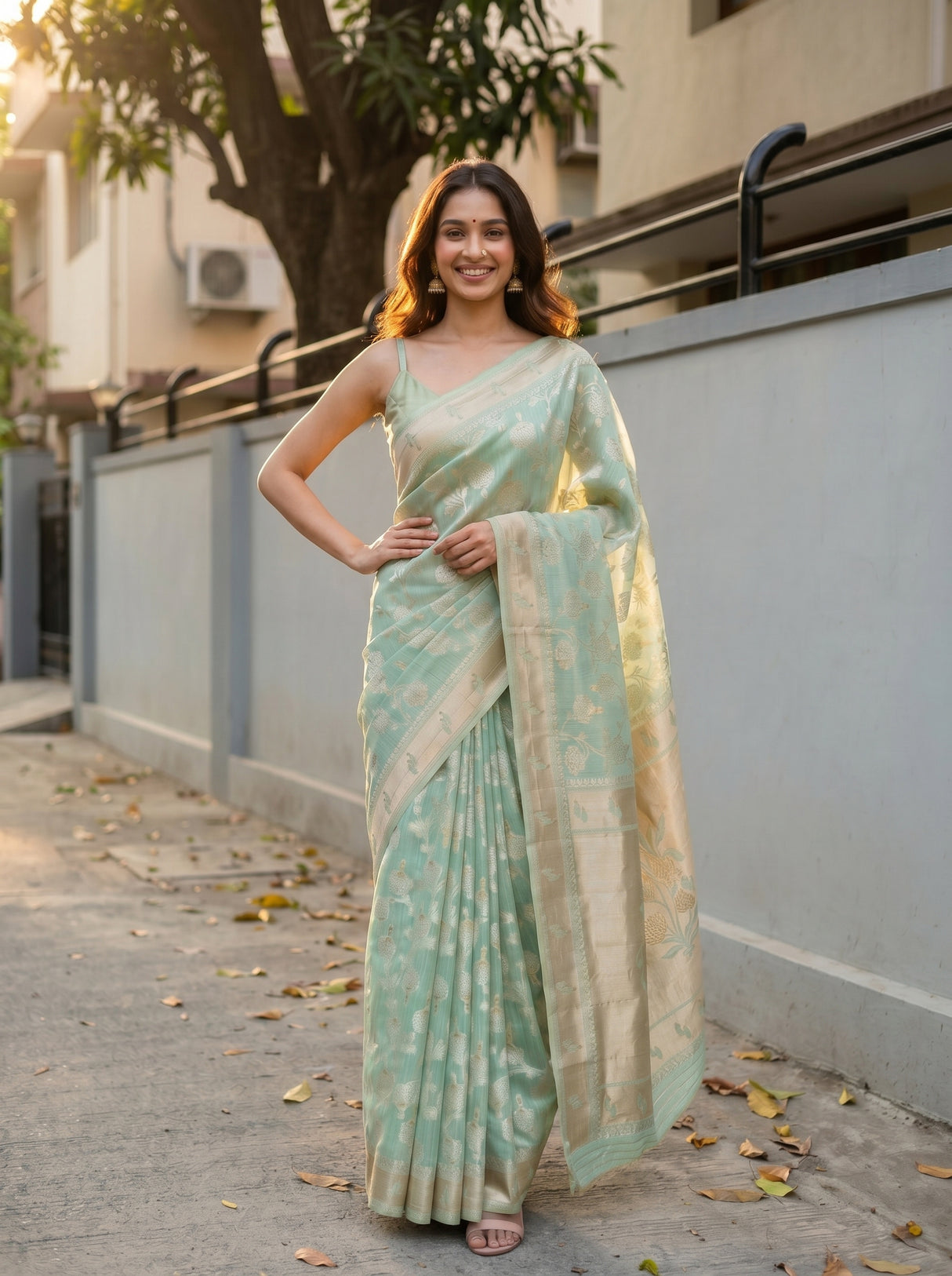 MIMOSA Saree Saree — pose 4 styling detail