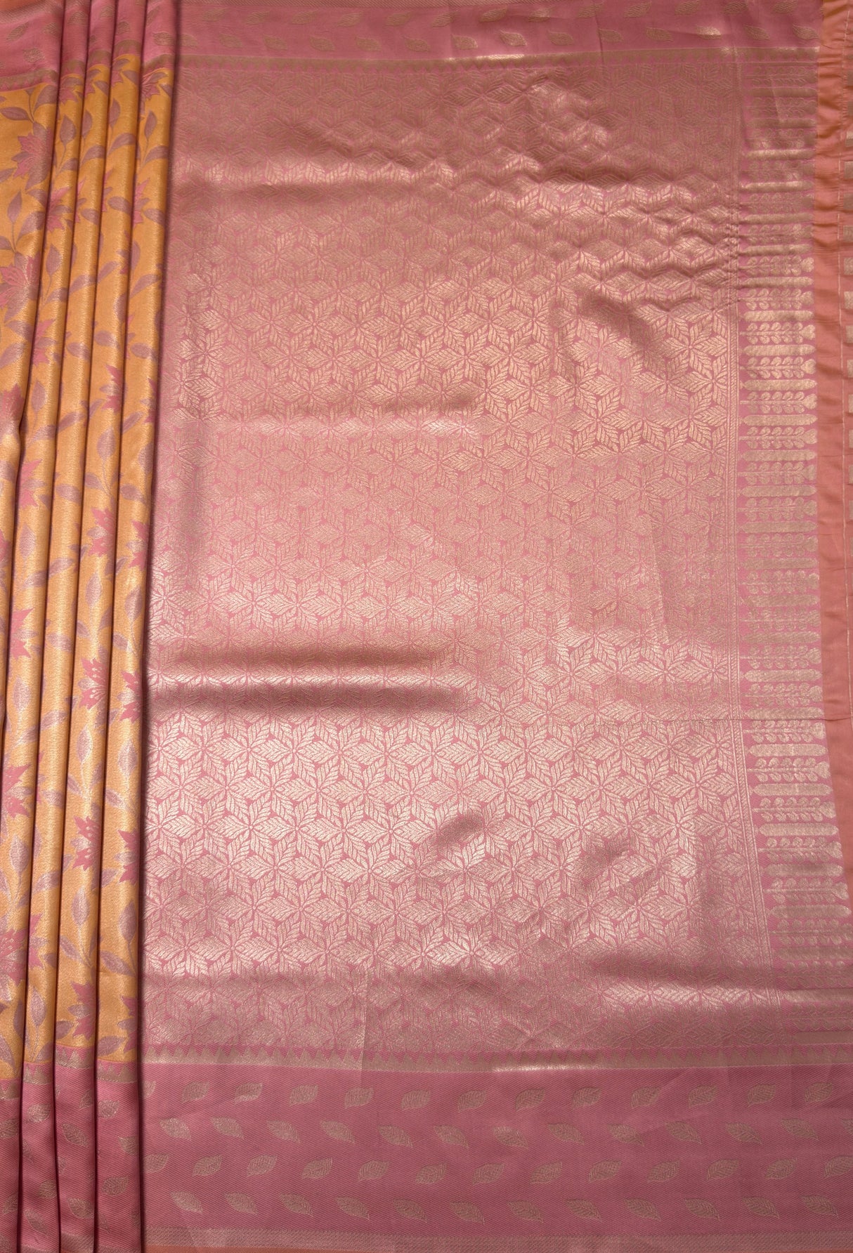 MIMOSA Peach Kanjivaram Art Silk Saree β pallu and zari work detail