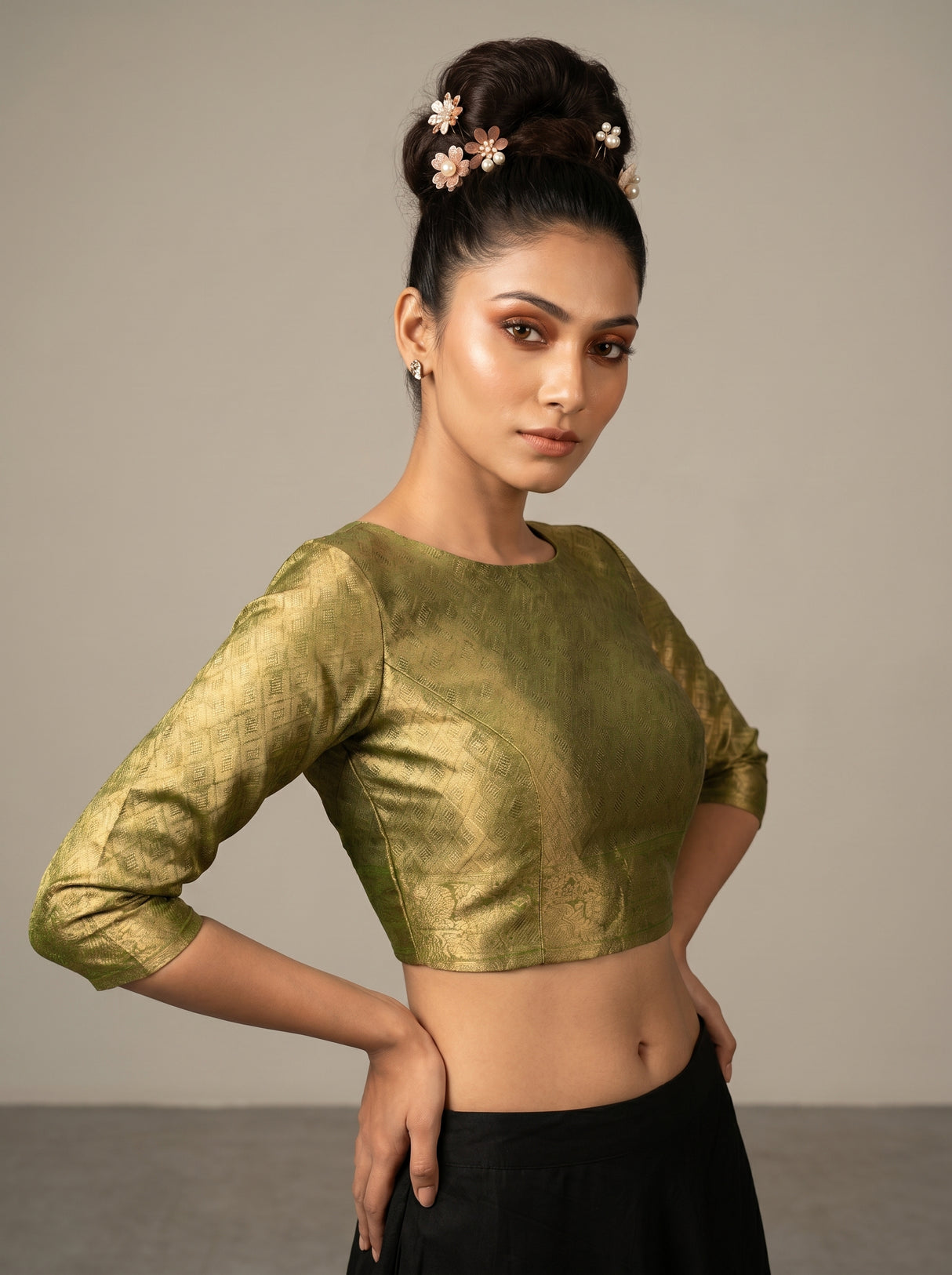 MIMOSA Olive Kanjivaram Art Silk Saree β blouse close-up