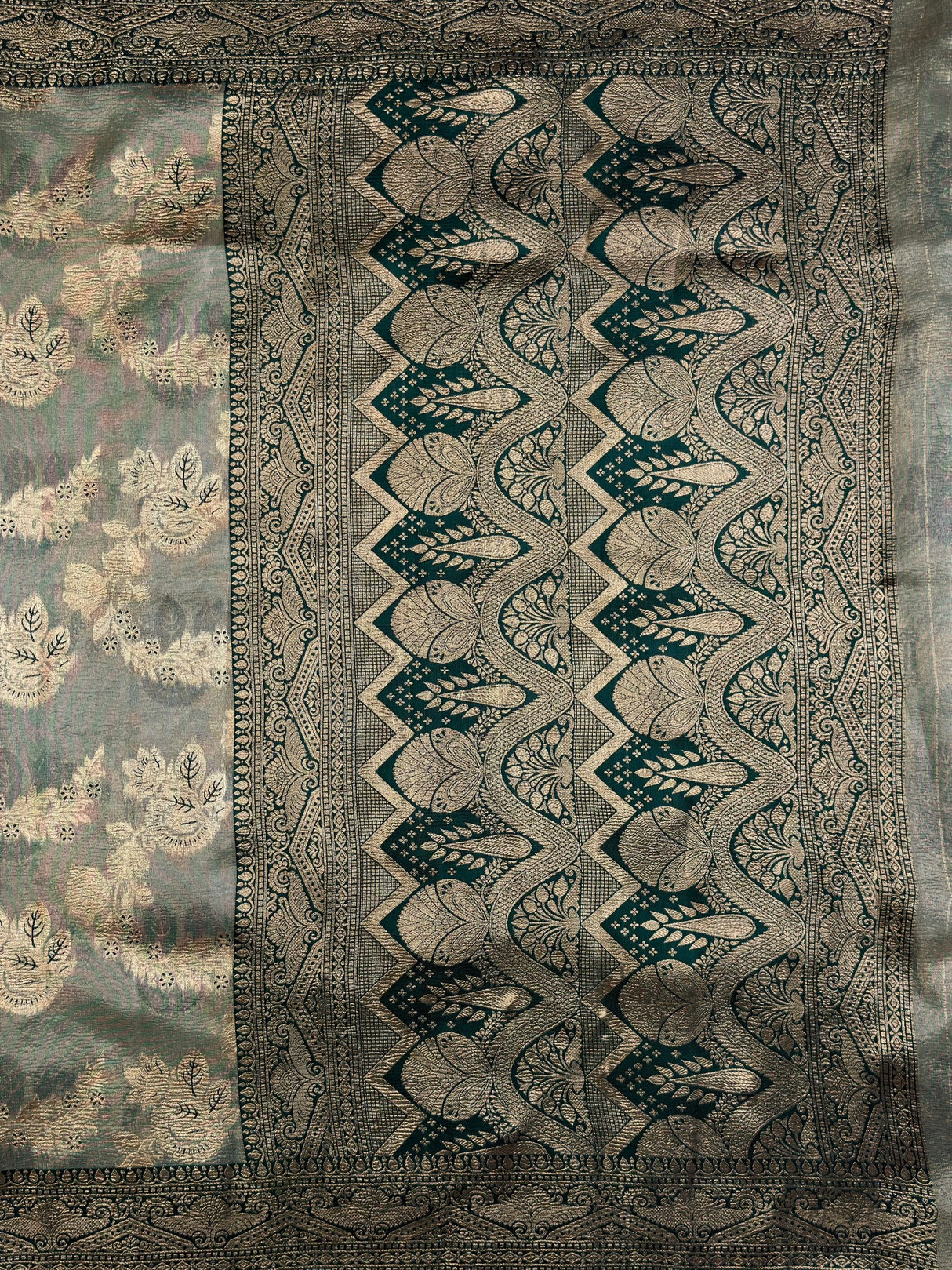 MIMOSA Saree Saree — pallu and zari work detail