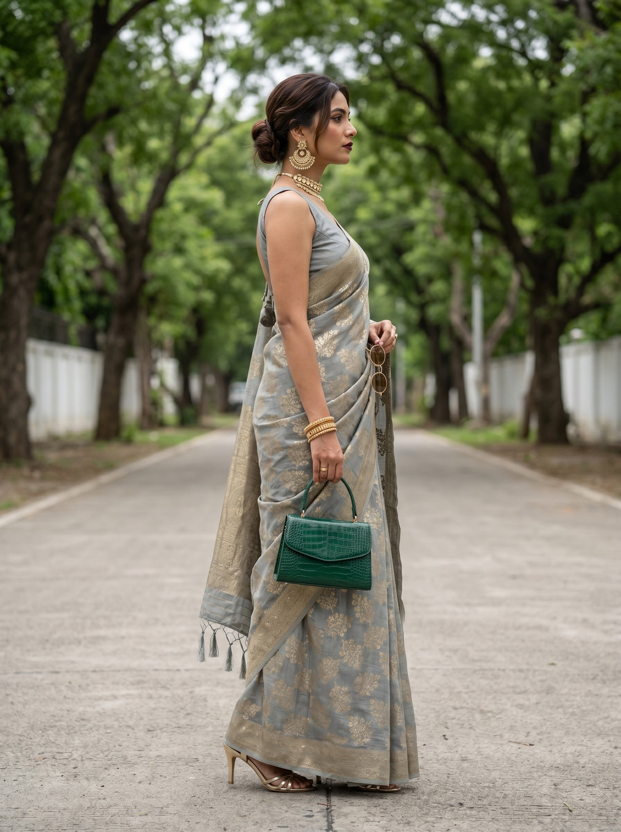 MIMOSA Saree Saree β pose 3 styling detail