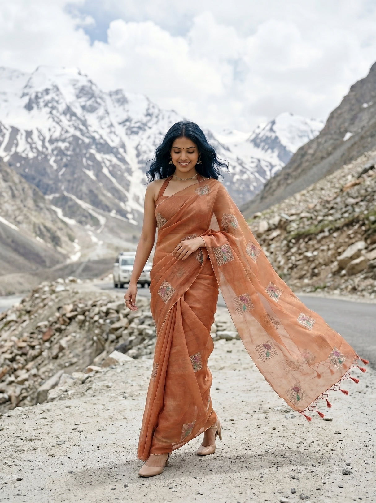 MIMOSA Saree Saree — pose 6 styling detail
