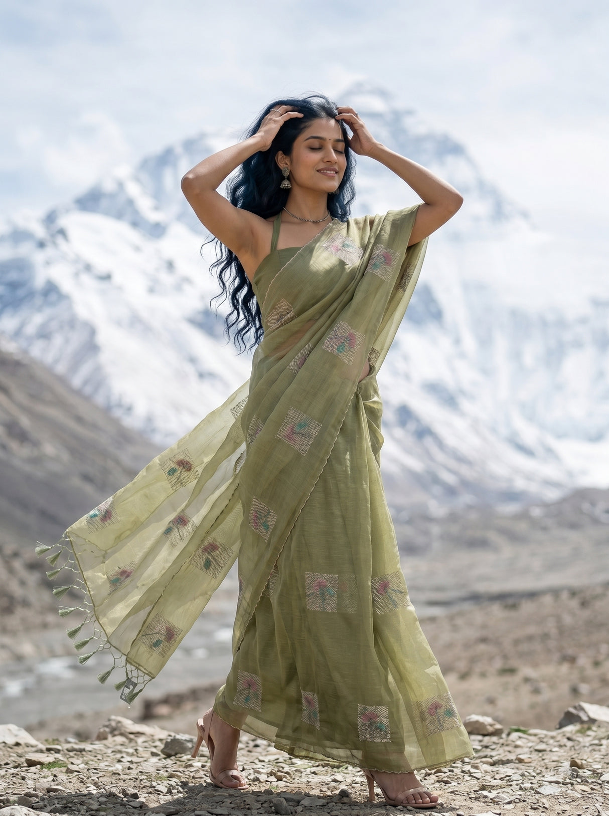 MIMOSA Saree Saree — pose 5 styling detail