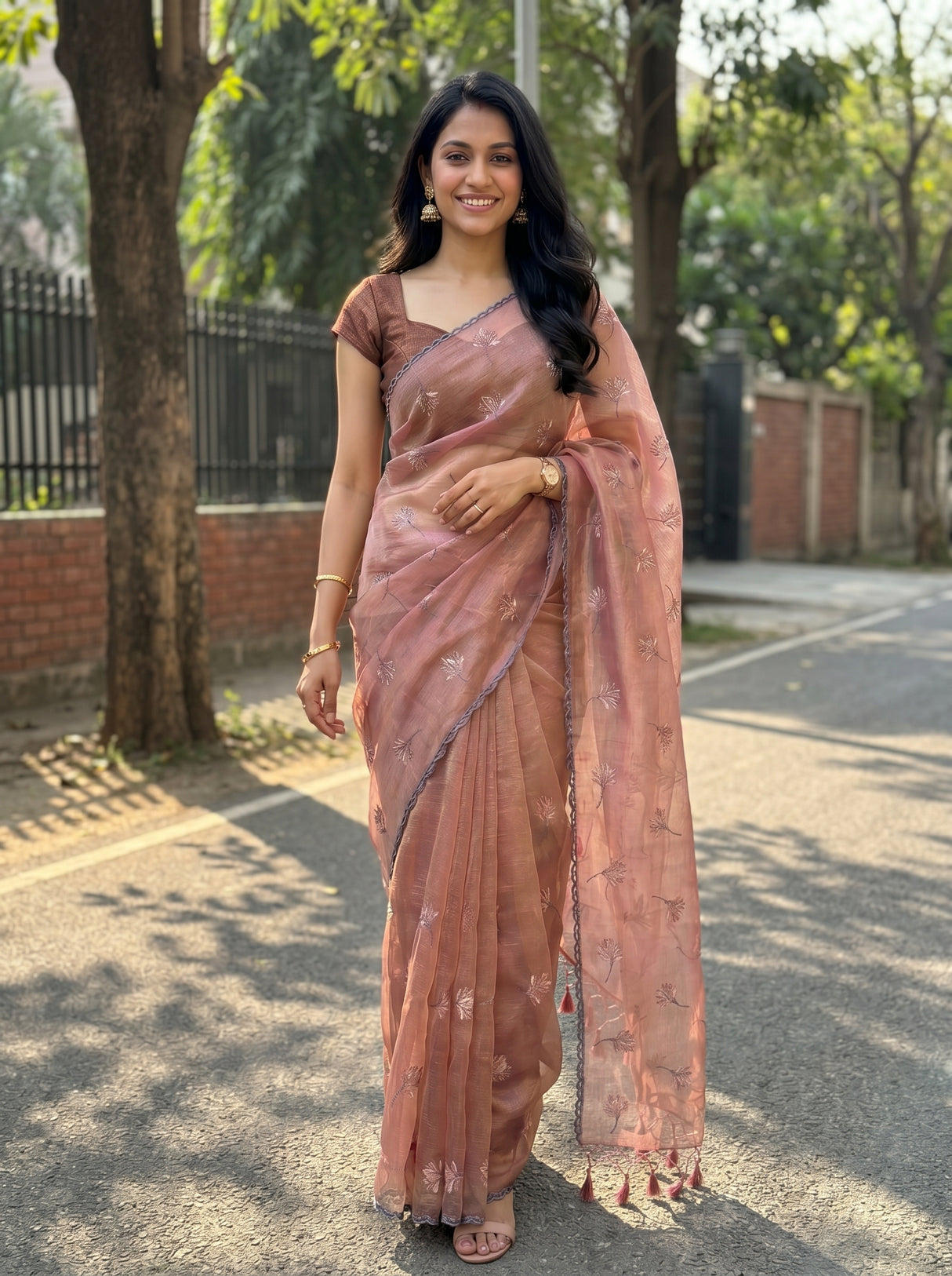 MIMOSA Saree Saree — pose 6 styling detail