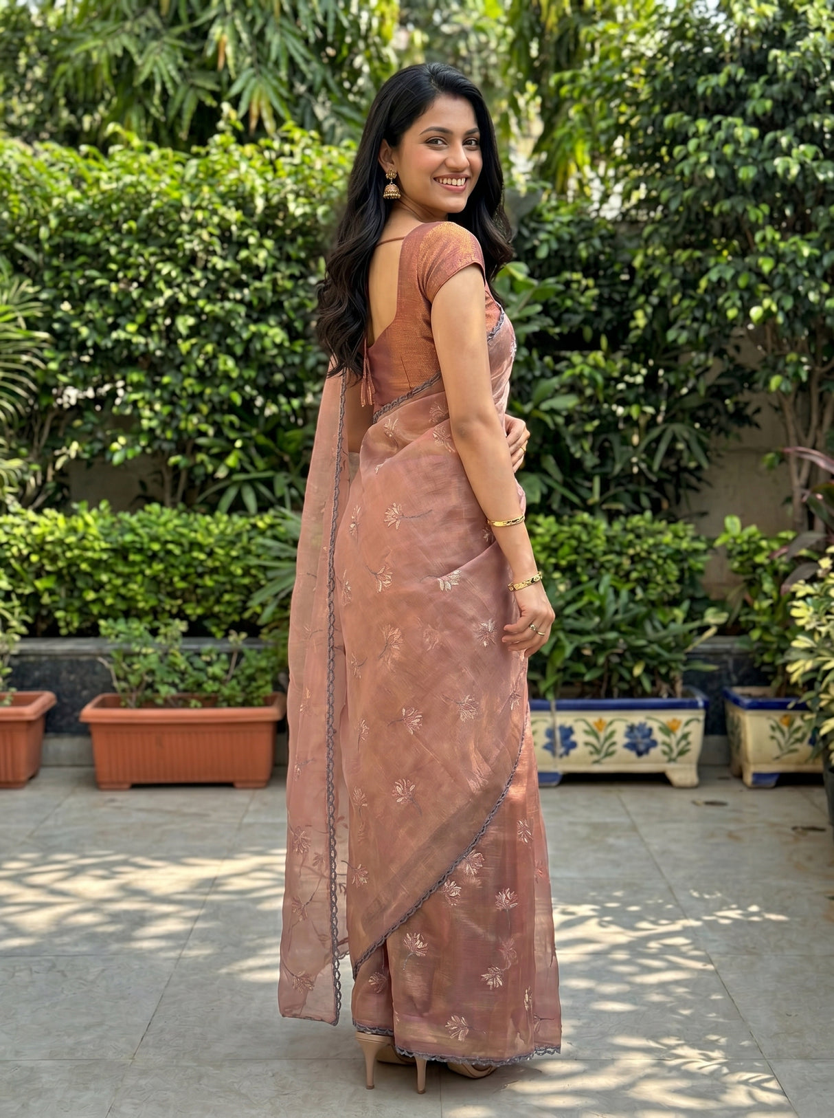 MIMOSA Saree Saree — pose 7 styling detail