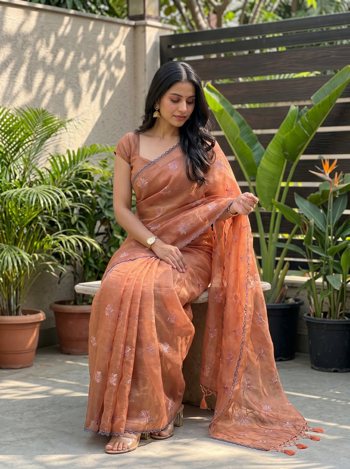 MIMOSA Saree Saree — pose 8 styling detail