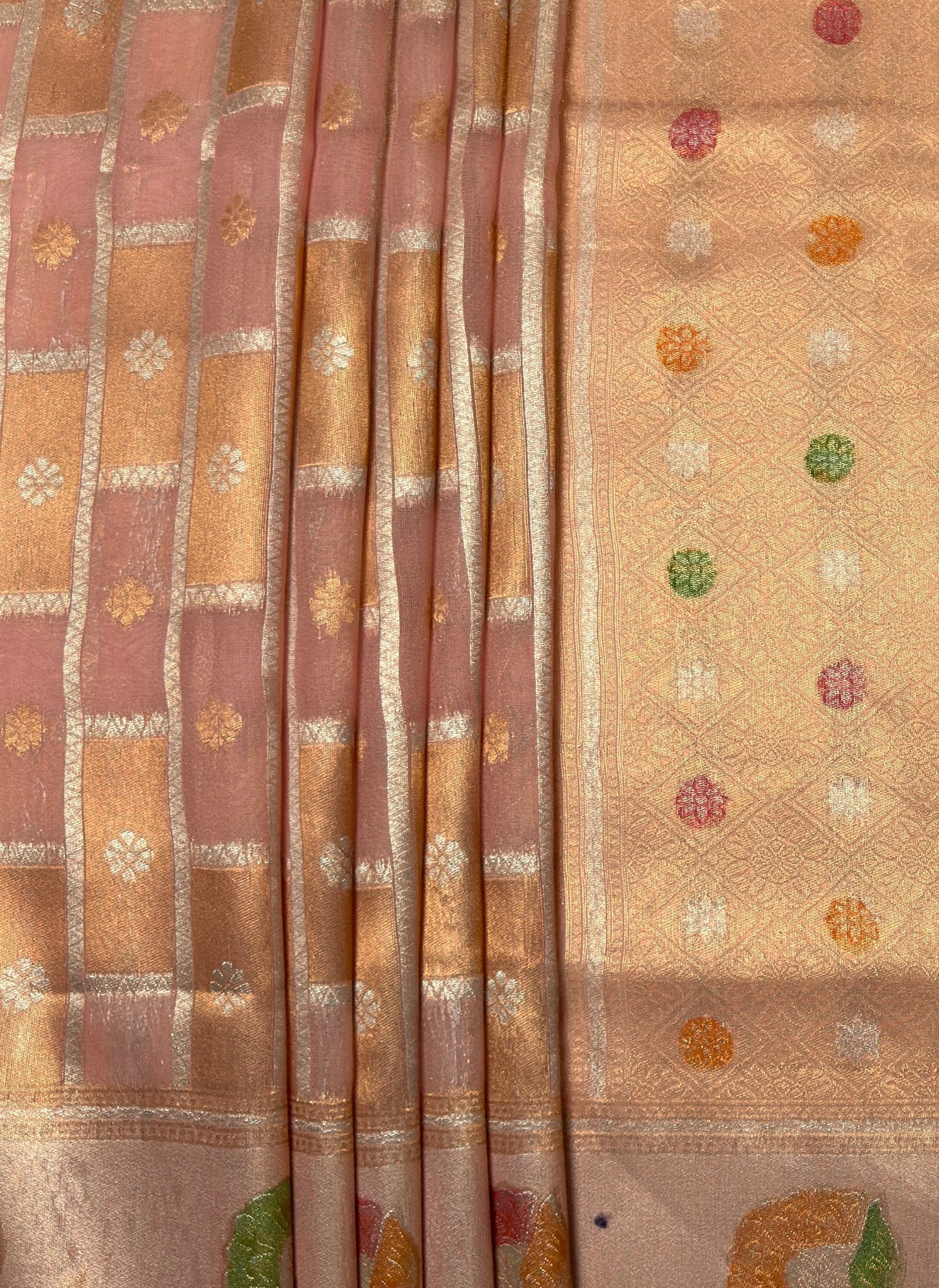 MIMOSA Peach Banarasi Art Silk Saree β Close-up of the lower drape and pleats