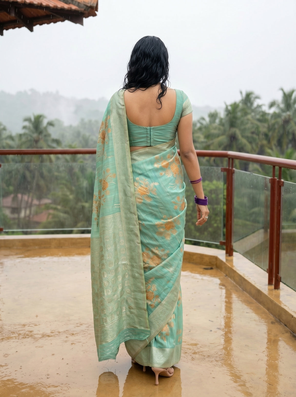 MIMOSA Saree Saree — pose 2 styling detail