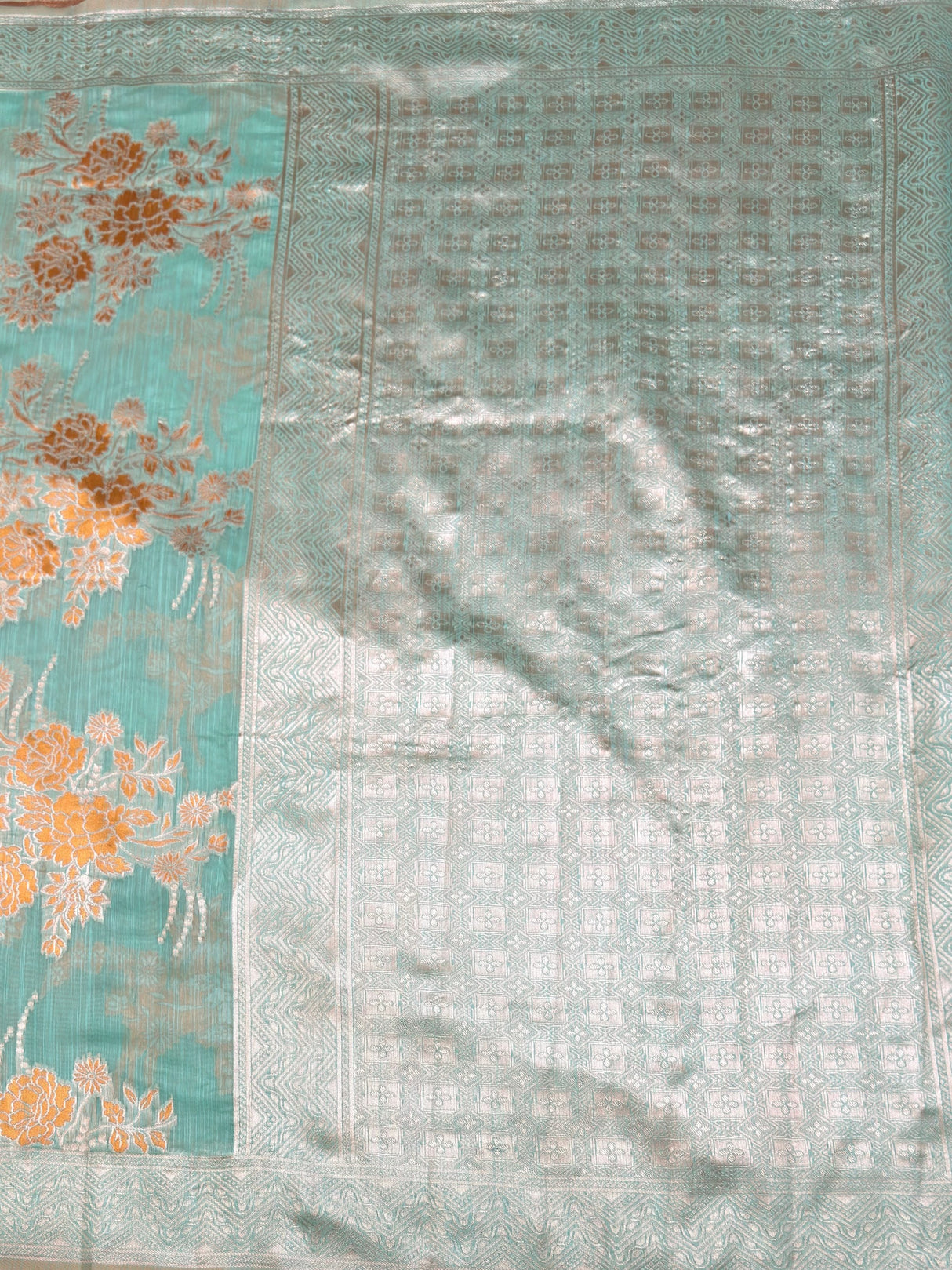 MIMOSA Saree Saree — pallu and zari work detail