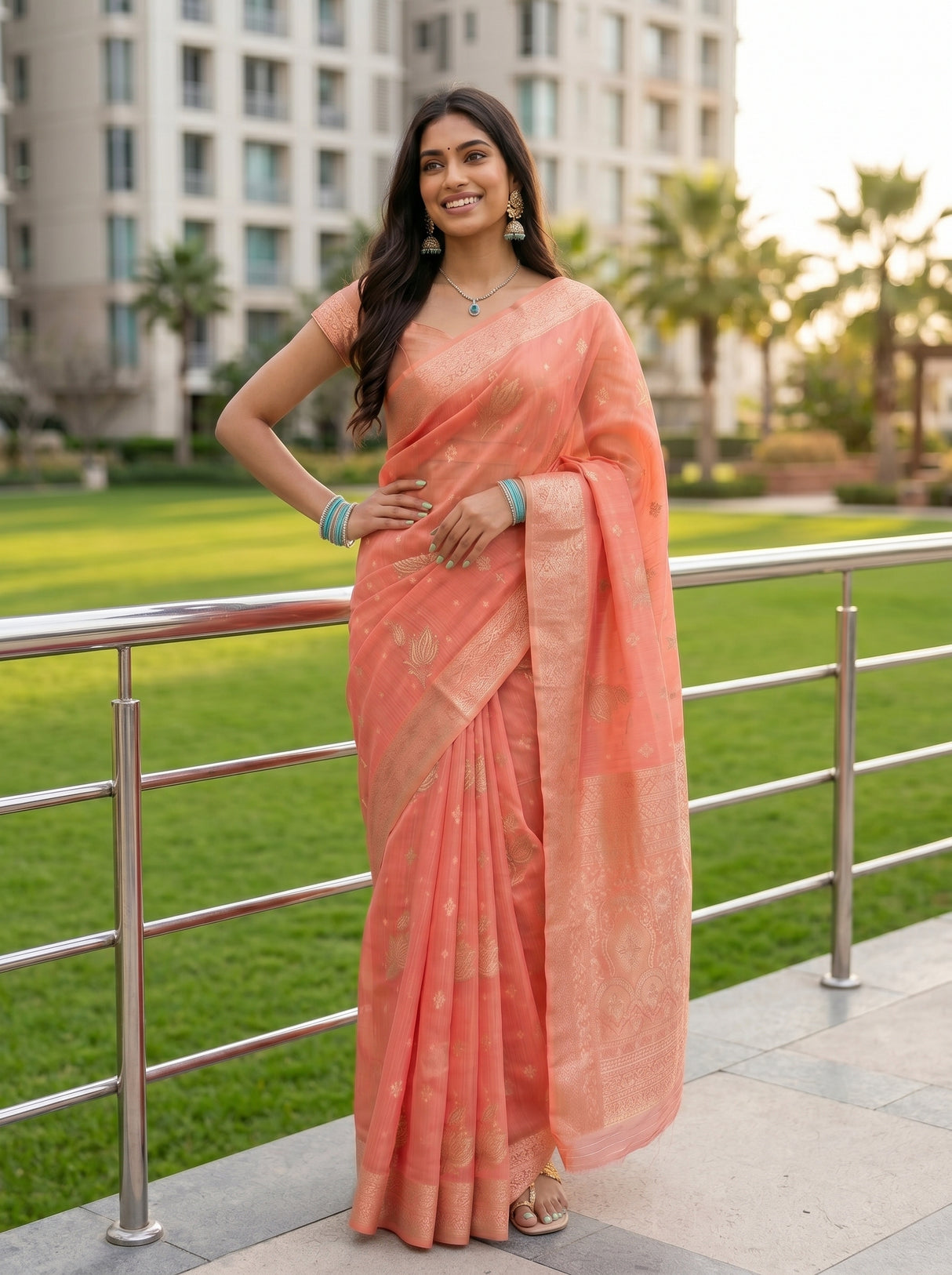 MIMOSA Saree Saree — pose 4 styling detail