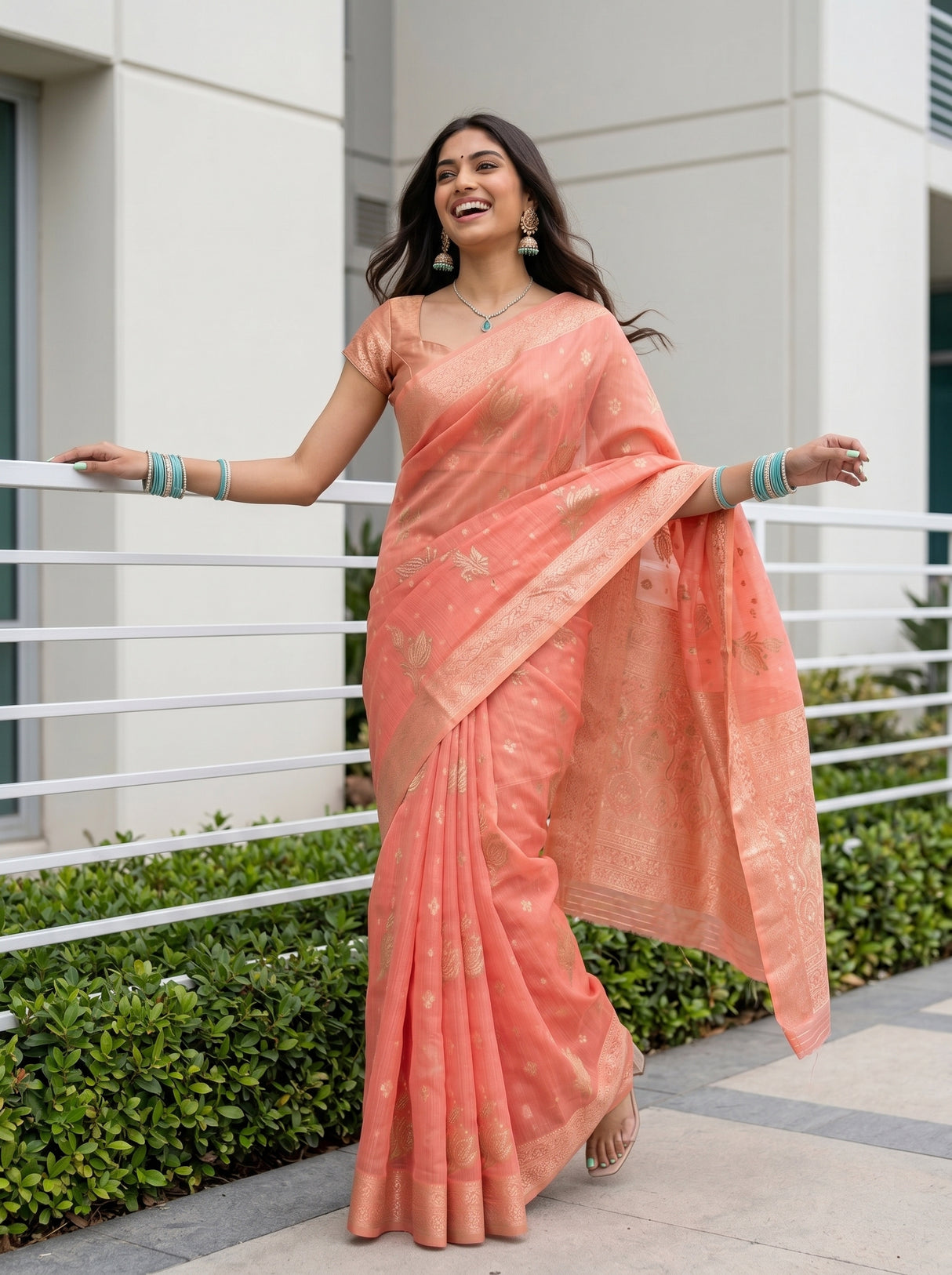 MIMOSA Saree Saree — pose 5 styling detail