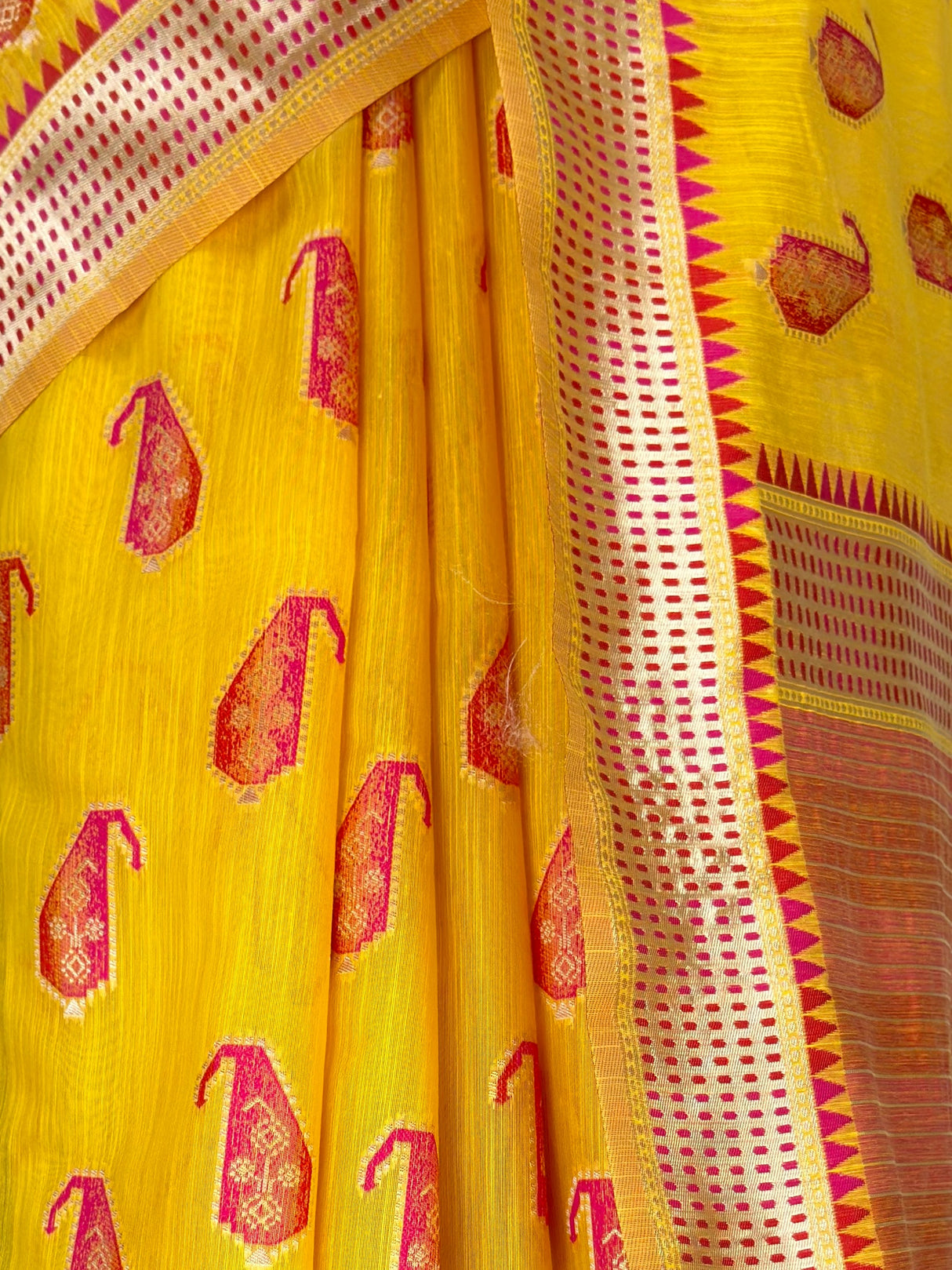 MIMOSA Gold Banarasi Linen Saree β fleets shot full lifestyle