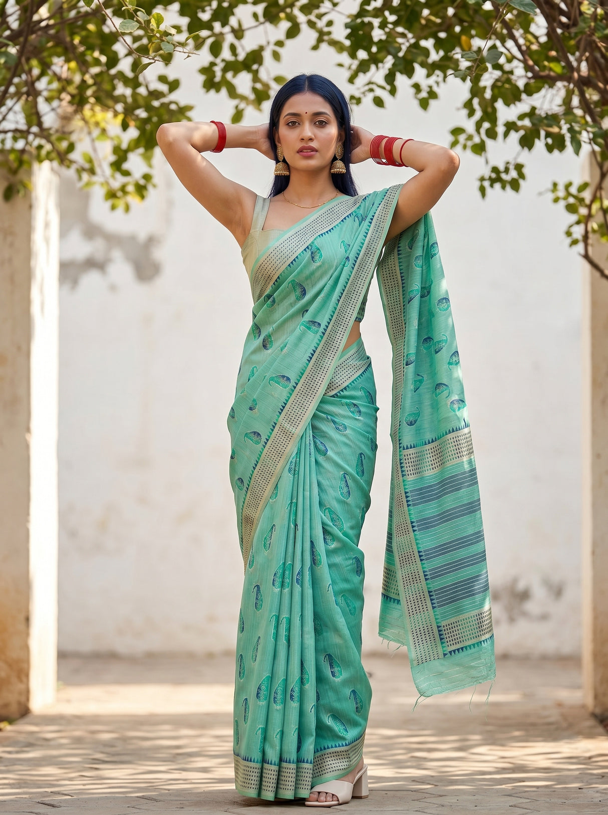 MIMOSA Rama Banarasi Linen Saree β pose 4 styling detail