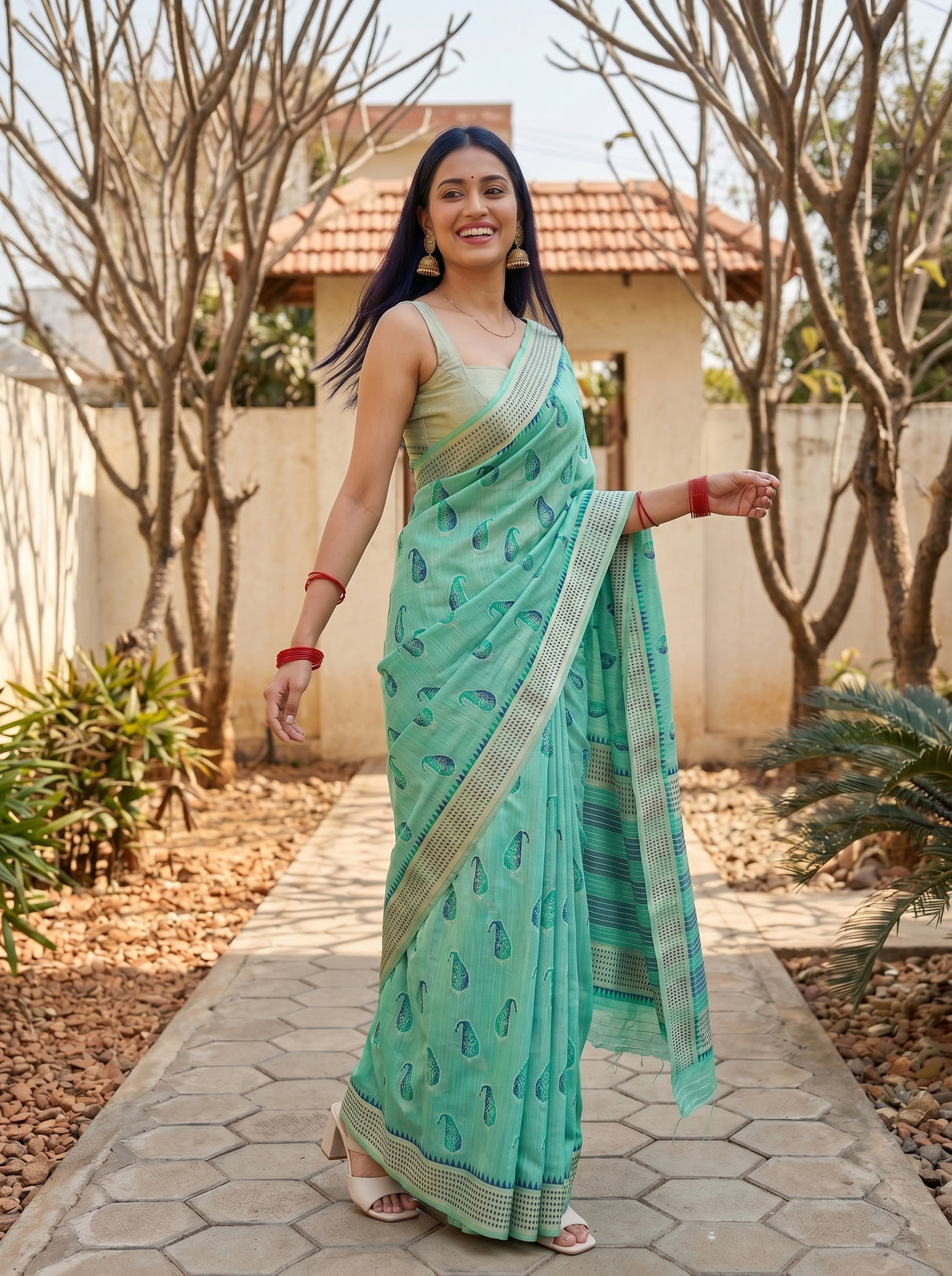 MIMOSA Rama Banarasi Linen Saree β pose 9 styling detail