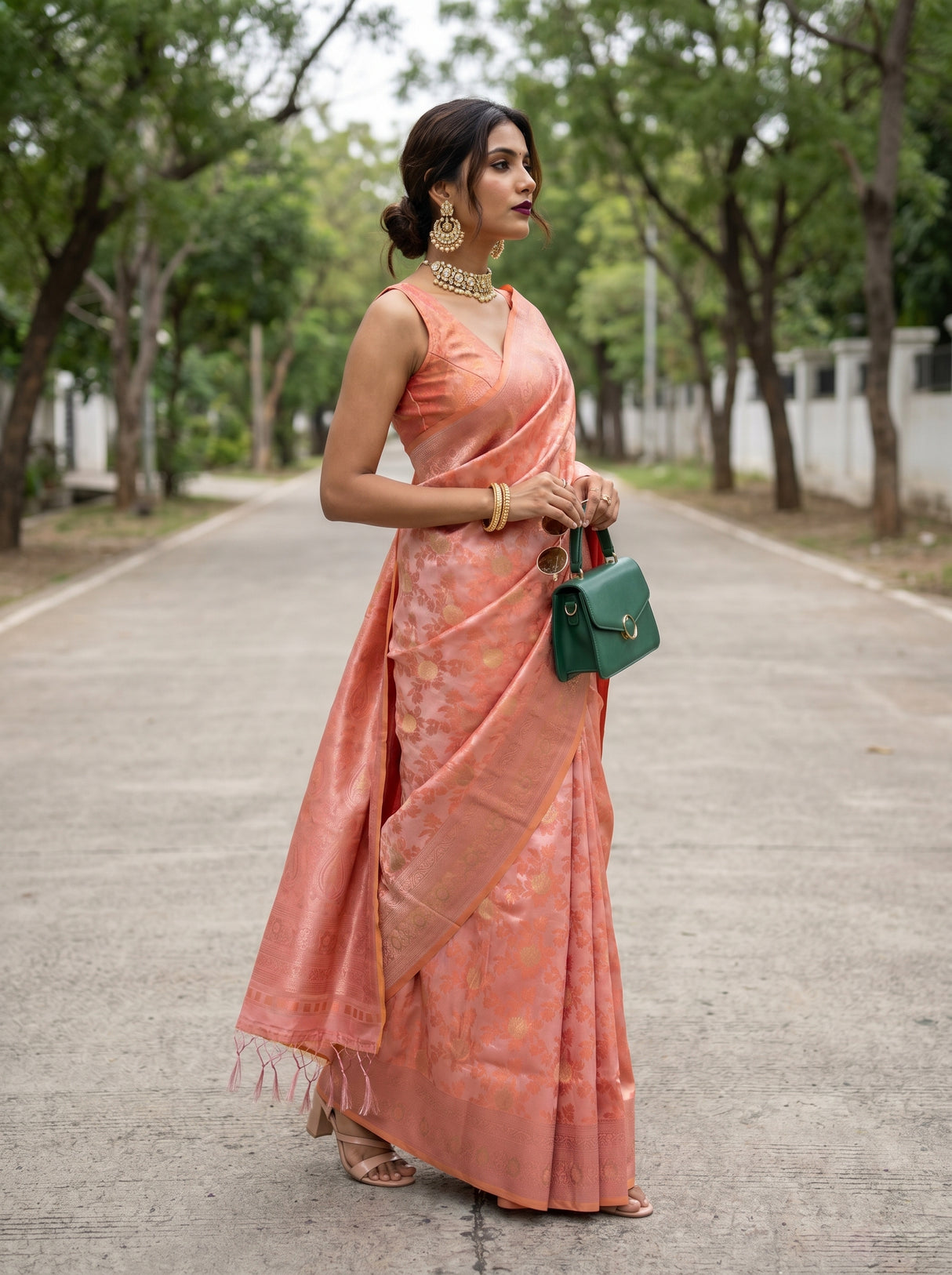 MIMOSA Saree Saree β pose 3 styling detail