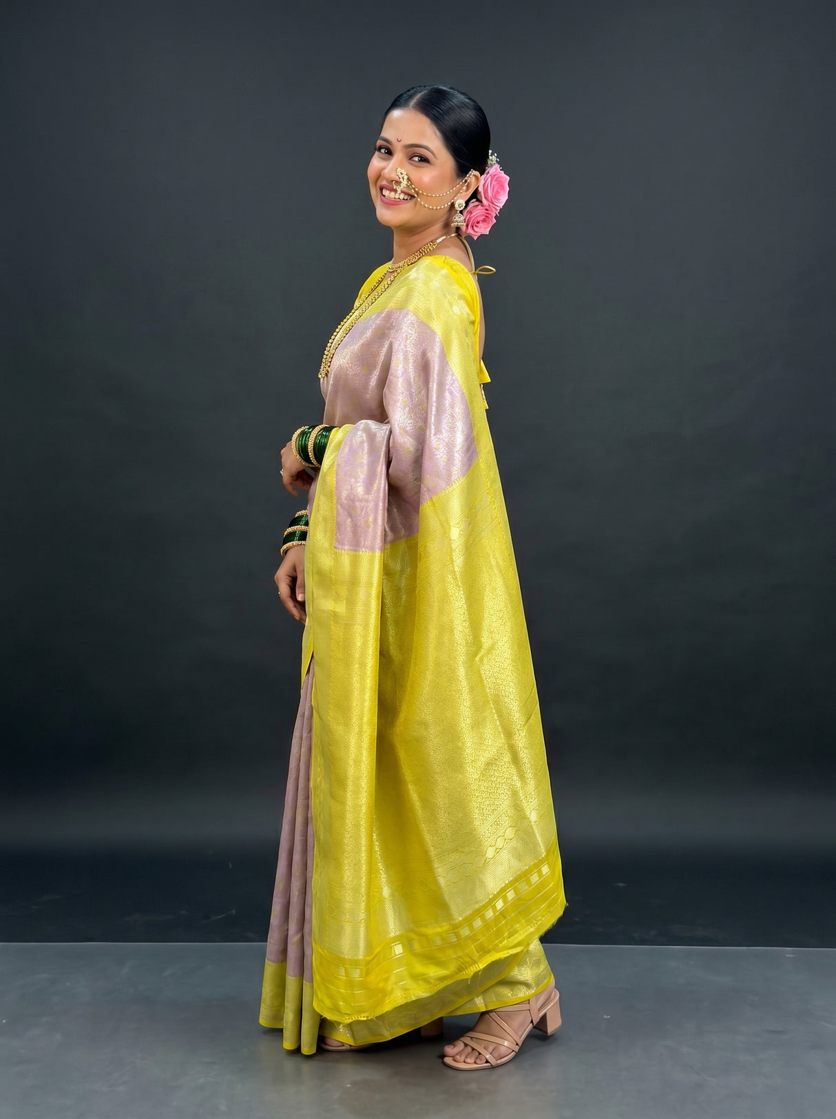 MIMOSA Grey Kanjivaram Art Silk Saree β Fabric and pleats view