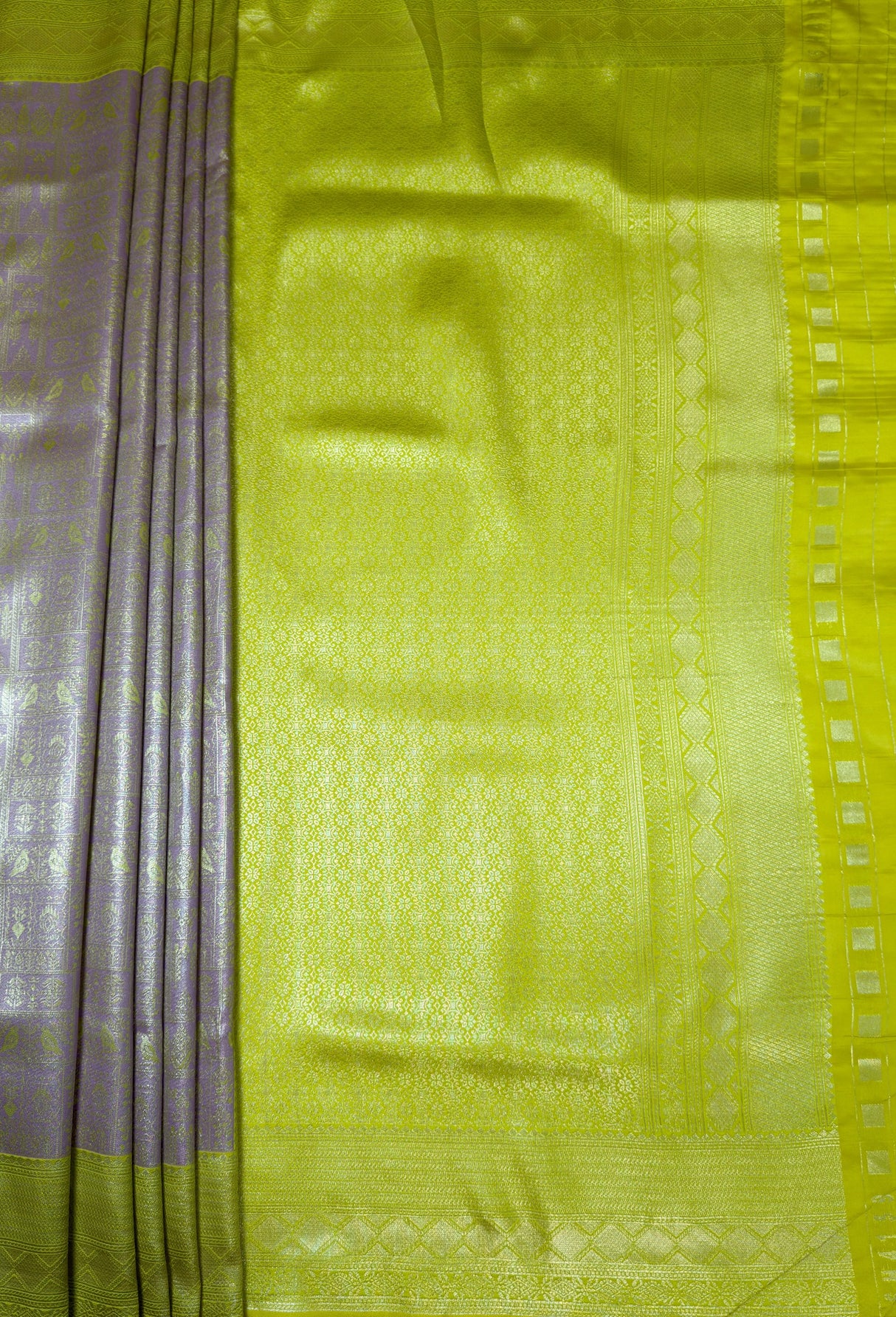 MIMOSA Grey Kanjivaram Art Silk Saree β pallu and zari work detail