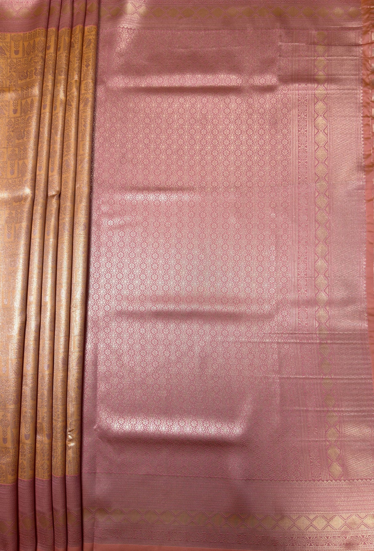 MIMOSA Peach Kanjivaram Art Silk Saree β pallu and zari work detail