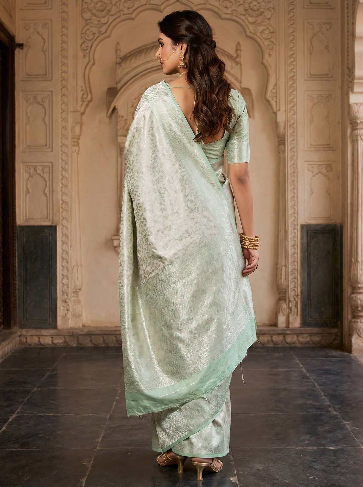 MIMOSA Liril Kanjivaram Art Silk Saree β close up of blouse and jewelry