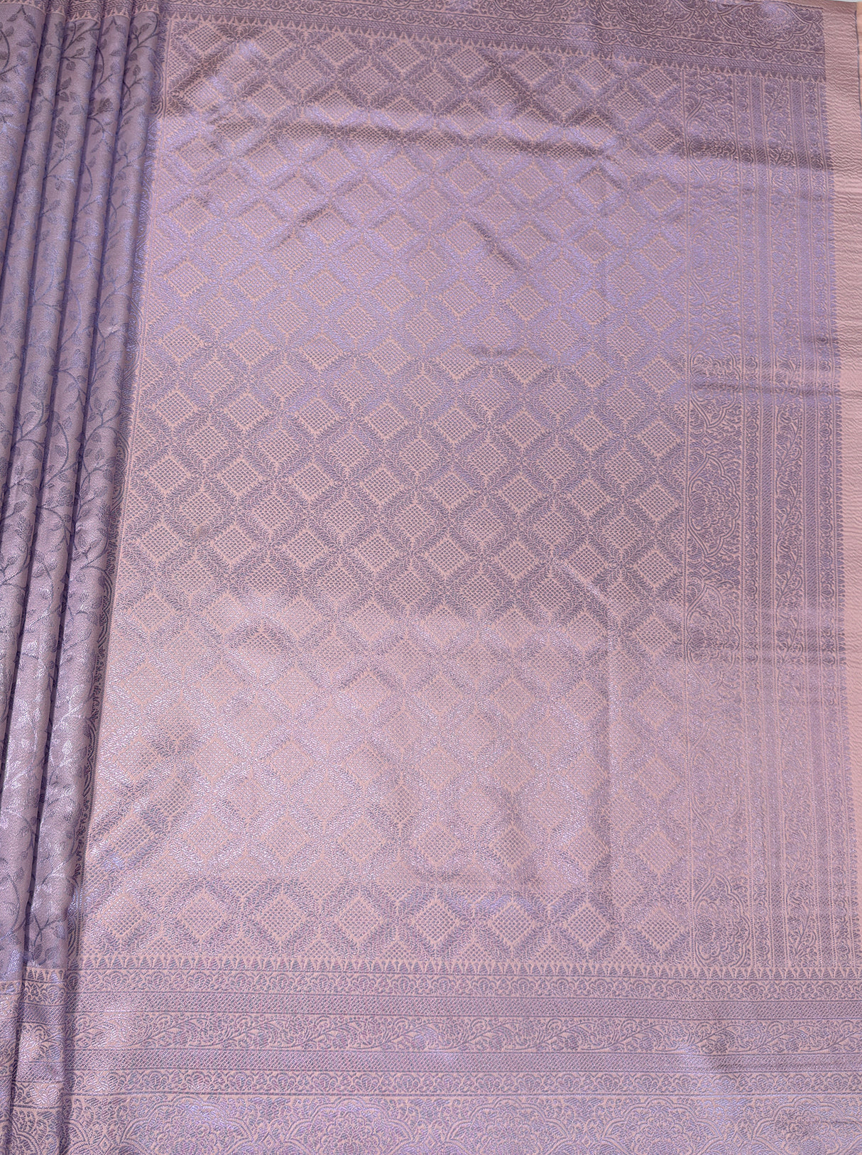 MIMOSA Violet Kanjivaram Art Silk Saree β pallu and zari work detail