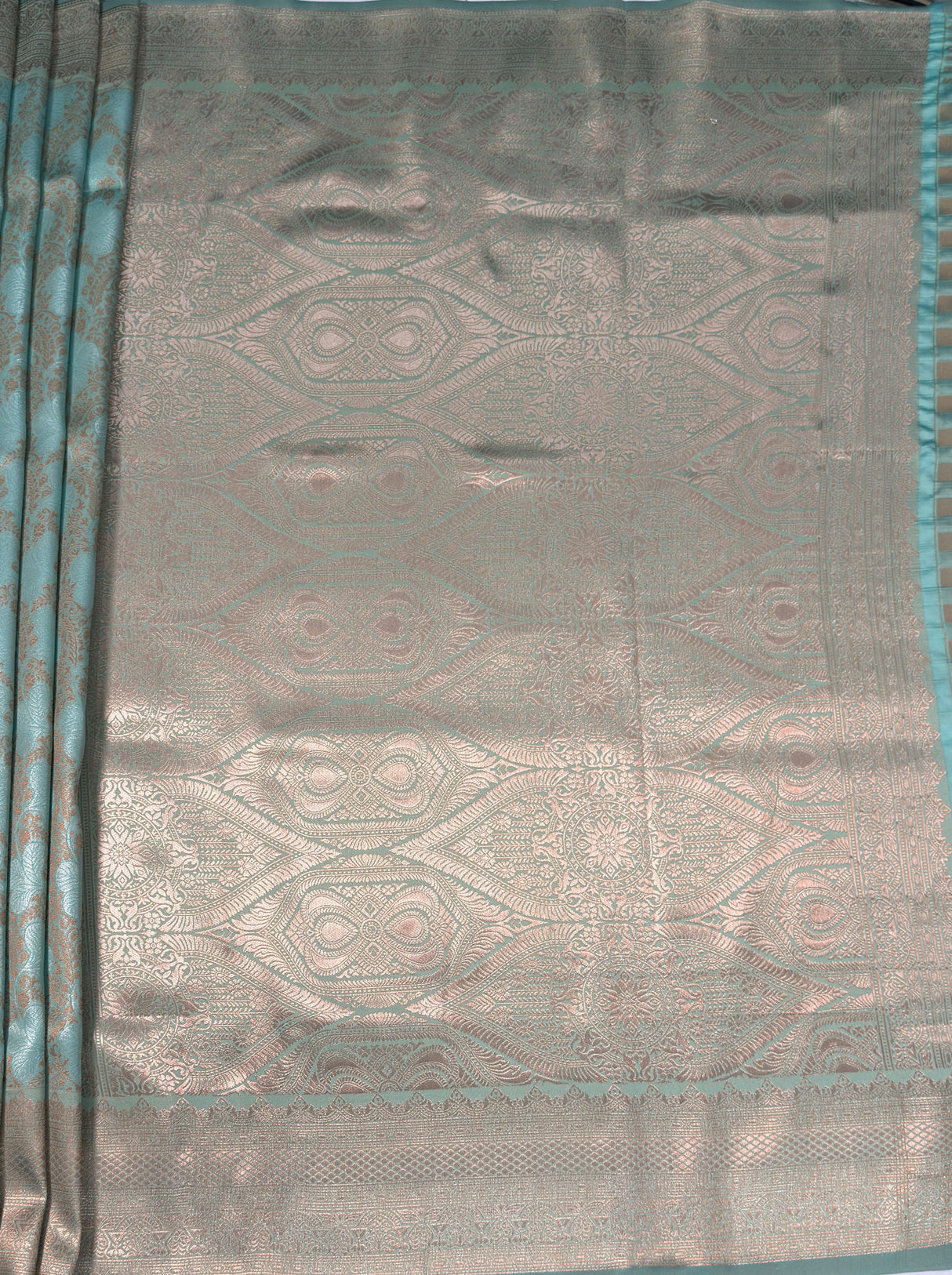 MIMOSA Ananda Kanjivaram Art Silk Saree β pallu and zari work detail