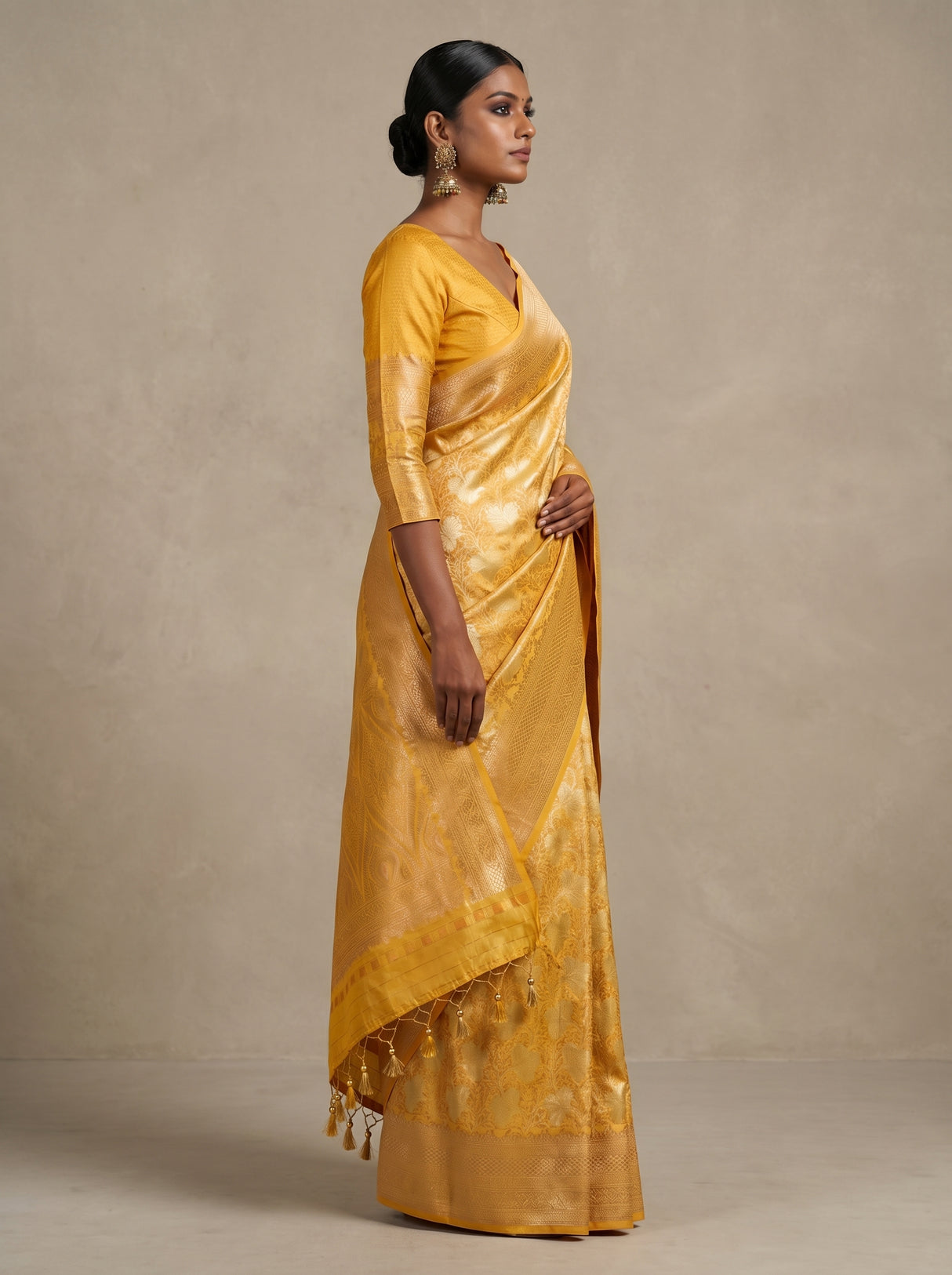 MIMOSA Mustard Kanjivaram Art Silk Saree β detail of fabric and border