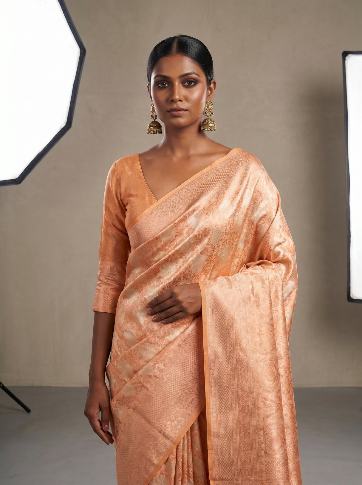 MIMOSA Peach Kanjivaram Art Silk Saree β close-up of the pleats and border