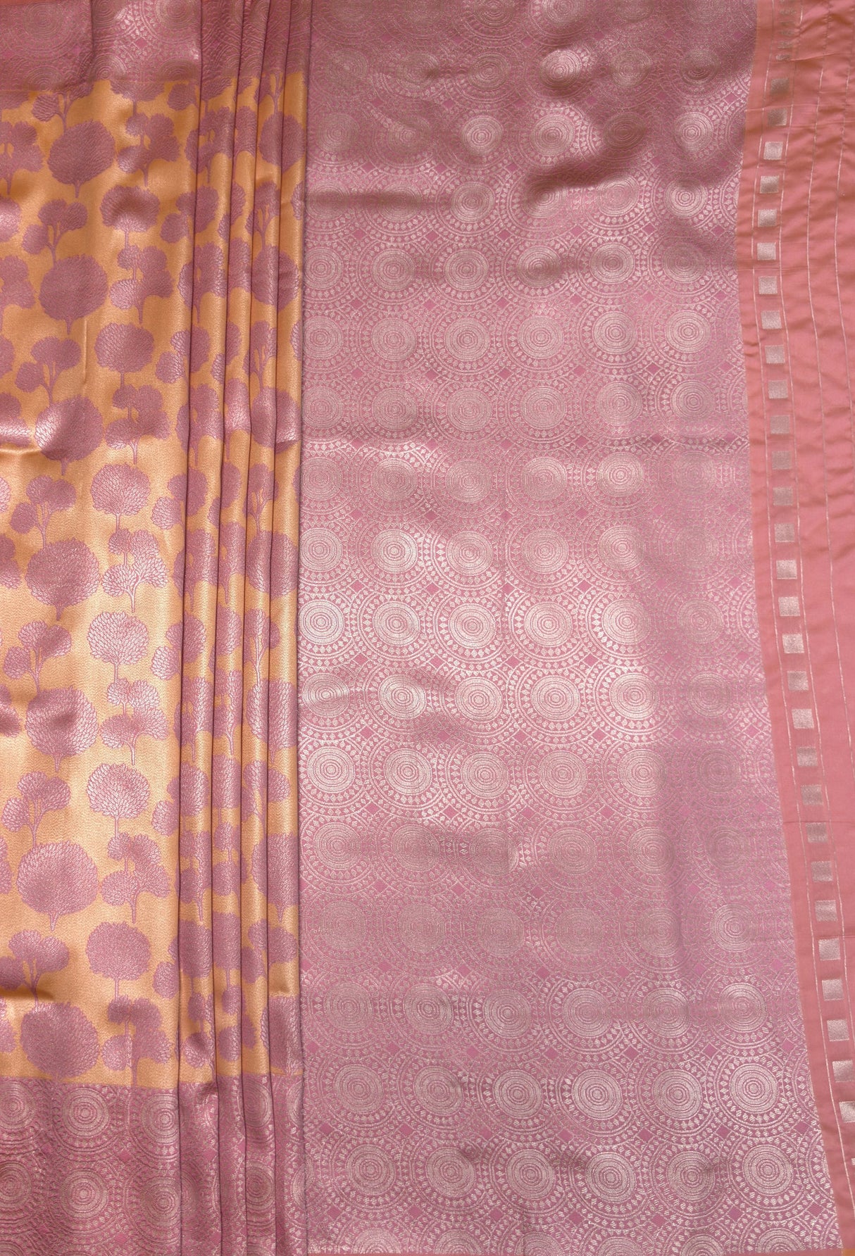 MIMOSA Peach Kanjivaram Art Silk Saree β pallu and zari work detail