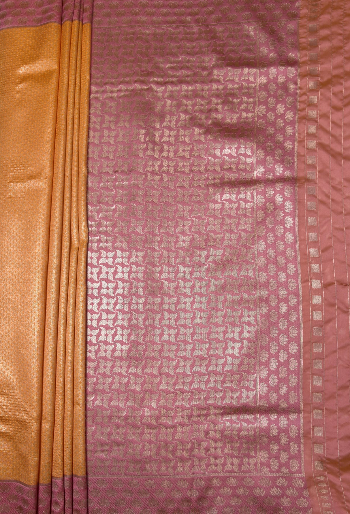 MIMOSA Peach Kanjivaram Art Silk Saree β pallu and zari work detail