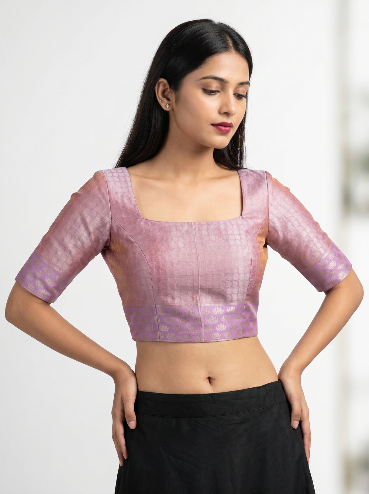 MIMOSA Pink Kanjivaram Art Silk Saree β detail of the saree pleats and border