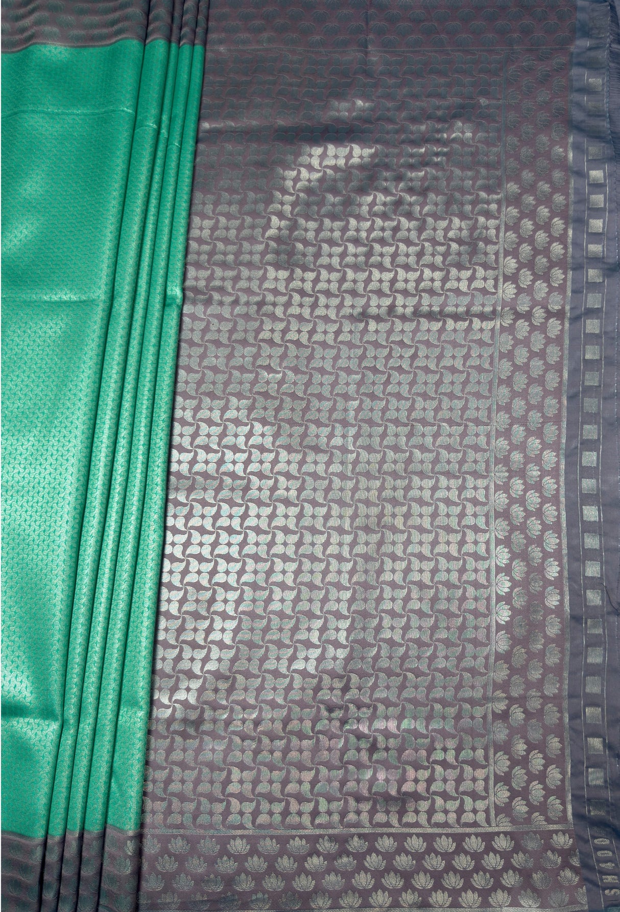 MIMOSA Rama Kanjivaram Art Silk Saree β pallu and zari work detail